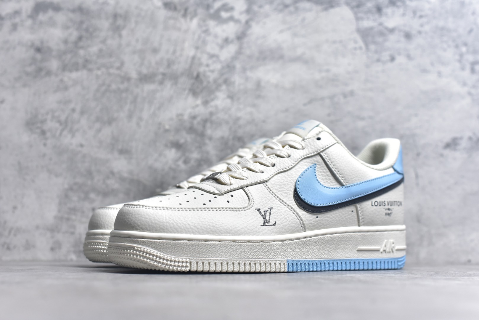 图片[2]-#Nike Air Force 1\’07 Low LV联名 双拼双勾 空军一号低帮休闲板鞋 CS5288-028 #原楦头原纸板 原装鞋盒 定制五金配件 内置全掌气垫 原厂鞋底 尺码：36 36.5 37.5 38 38.5 39 40 40.5 41 42 42.5 43 44 44.5 45 9.D4-选品中心