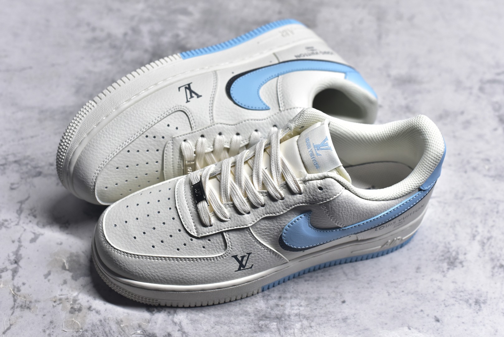 图片[7]-#Nike Air Force 1\’07 Low LV联名 双拼双勾 空军一号低帮休闲板鞋 CS5288-028 #原楦头原纸板 原装鞋盒 定制五金配件 内置全掌气垫 原厂鞋底 尺码：36 36.5 37.5 38 38.5 39 40 40.5 41 42 42.5 43 44 44.5 45 9.D4-选品中心