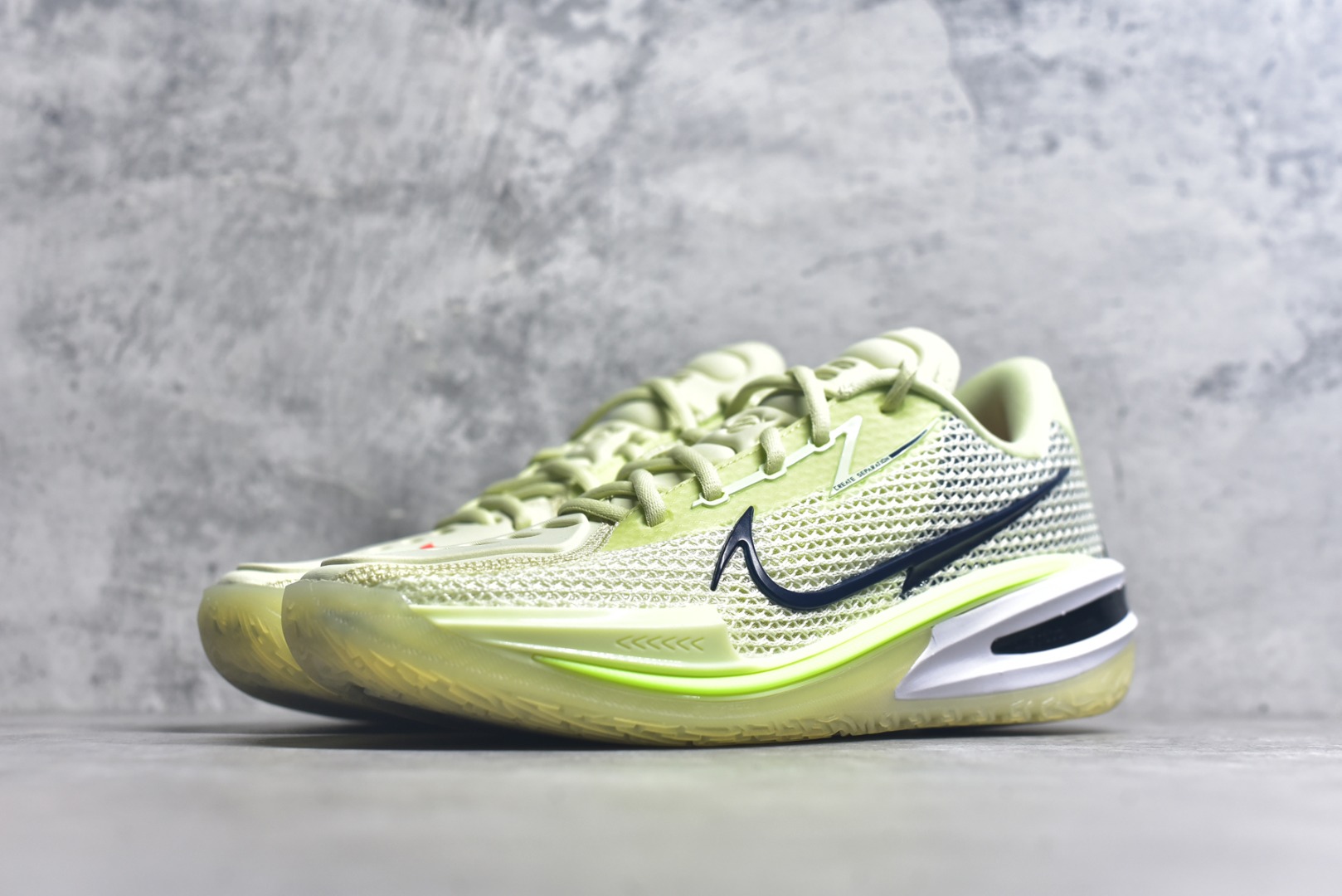图片[2]-#NK AIR ZOOM G.T. CUT 实战篮球鞋 CZ0176-300 鞋身整体以多色拼接为主 全掌REACT+ZOOM STROBEL+后跟ZOOM 离地面更近的设计提供更快的反应速度 轻质双层网质鞋面 鞋面部分区域加强提供更好的控制力 低密度材料制成的鞋舌轻质舒适 后跟处分别配有“GT”字样和全新的鞋款系列Logo 男女鞋 尺码：40-46-选品中心