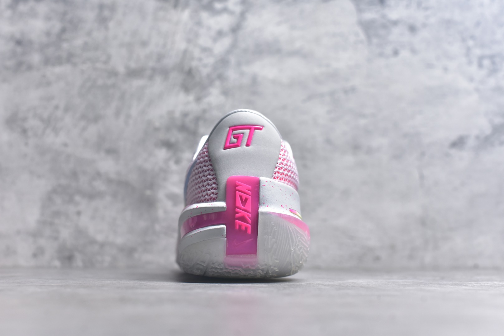 图片[5]-#NK AIR ZOOM G.T. CUT 实战篮球鞋 CZ0175-008 鞋身整体以多色拼接为主 全掌REACT+ZOOM STROBEL+后跟ZOOM 离地面更近的设计提供更快的反应速度 轻质双层网质鞋面 鞋面部分区域加强提供更好的控制力 低密度材料制成的鞋舌轻质舒适 后跟处分别配有“GT”字样和全新的鞋款系列Logo 男女鞋 尺码：40-46-选品中心