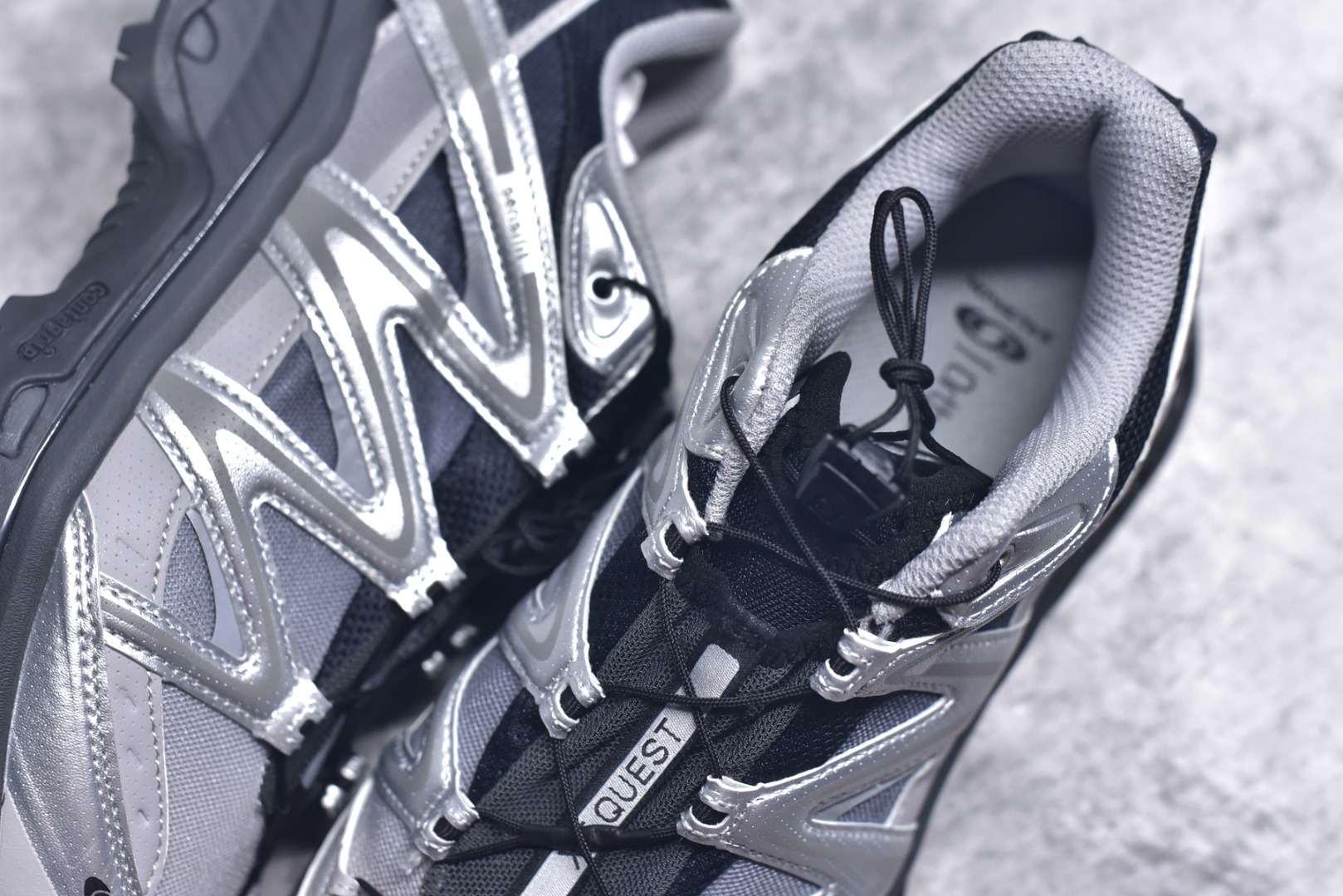 图片[9]-#Salomon XT-QUEST ADV 萨洛蒙 时尚 舒适减震防滑耐磨 低帮跑步鞋 男女同款 478852 纯原外贸平台特供订单 耗时半年巨作 全套原纸板楦头开发 原厂特供网布配套加持 确保原汁原味 完美呈现版型 原档数据独家私模五层组合大底 男女鞋同步官方 原装Ortholite轻量化鞋垫 中底布带钢印编号 原厂TPU锁扣 进口港宝加持 后跟自然饱满 还原公司包裹性 基于 SALOMON 初代 XT 鞋身造型并搭载 4D ADVANCED CHASSIS™ 大底打造而成 为这款 XT-QUEST 带来了多项足部控制与保护等功能性 如在运动过程中控制左右晃动的过程而提高稳定性、改善长途越野过程中足中到足尖的过渡、提高感知岩石的精确度以抵抗尖锐物体对脚底的伤害以及采用动态缓冲来增强穿着舒适感 从而减轻疲劳感 使 XT-QUEST 成为一双舒适且安全的户外之履 尺码：36 36.5 37.5 38 38.5 39 40 40.5 41 42 42.5 43 44 44.5 45-选品中心