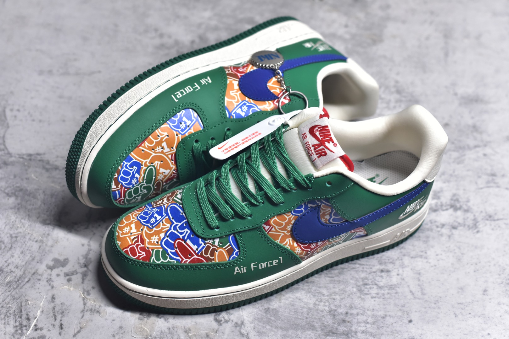图片[7]-#Nike Air Force 1\’07 Low 联名 双拼绿蓝勾 空军一号低帮休闲板鞋 KJ1688-007 #原楦头原纸板 原装鞋盒 定制五金配件 内置全掌气垫 原厂鞋底 尺码：36 37 37.5 38 39 39.5 40 40.5 41.5 42 42.5 43 44 44.5 45 9.D4-选品中心