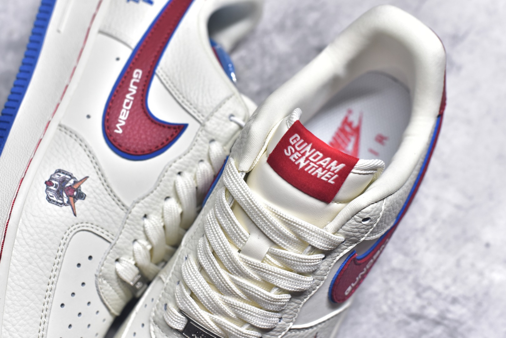 图片[9]-#Nike Air Force 1\’07 Low 万代联名 白红蓝 空军一号低帮休闲板鞋 SC0601-565 #原楦头原纸板 原装鞋盒 原厂鞋底 超高清洁度 细节完美 尺码：36 37 37.5 38 39 39.5 40 40.5 41.5 42 42.5 43 44 44.5 45 9.D4-选品中心