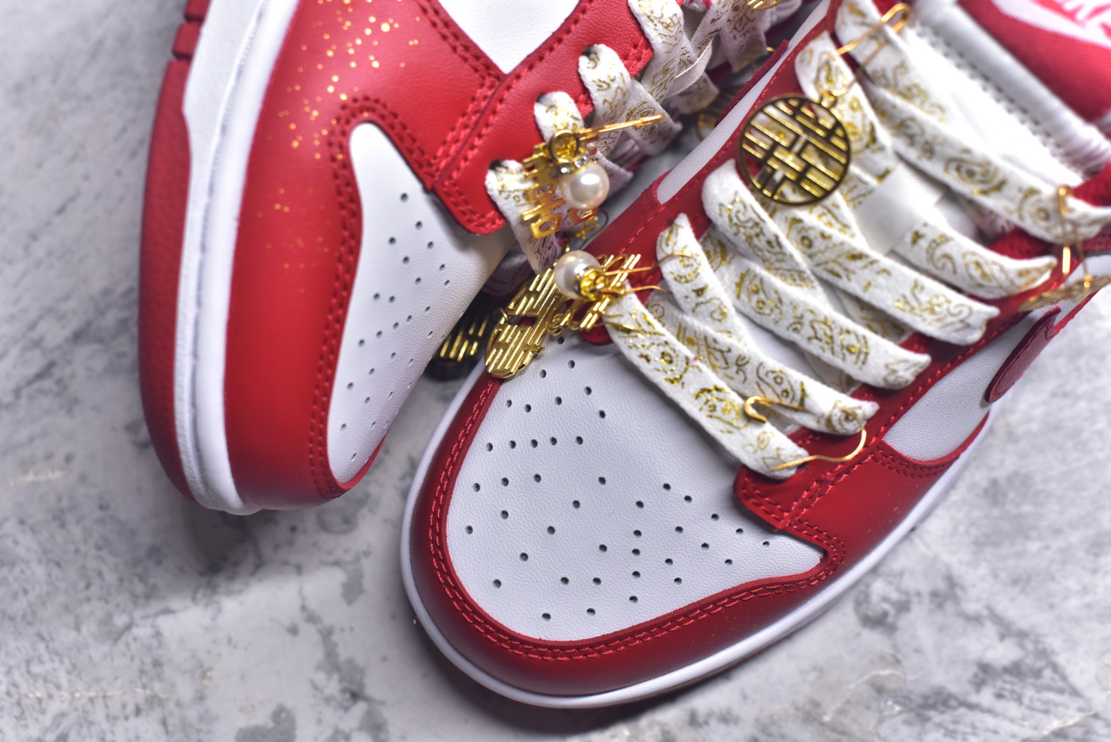 图片[8]-#Nike SB Dunk Low \”Just Do it\” 囍庆婚礼 周年高端定制 低帮休闲板鞋 FB9109-119 #定制鞋盒 大厂纯原品质出货 超高清洁度 皮料切割干净无任何毛边 细节完美 尺码：36 36.5 37.5 38 38.5 39 40 40.5 41 42 42.5 43 44 44.5 45 46 9.E5-选品中心