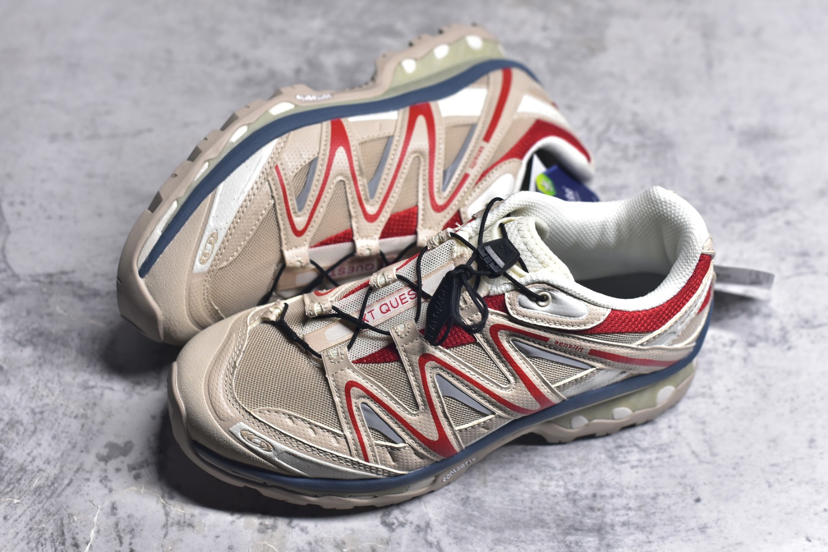 图片[7]-#Salomon XT-QUEST ADV 萨洛蒙潮流越野机能户外功能鞋 纯原外贸平台特供订单 耗时半年巨作 全套原纸板楦头开发 原厂特供网布配套加持 确保原汁原味 完美呈现版型 原档数据独家私模五层组合大底 男女鞋同步官方开发至46.5 原装Ortholite轻量化鞋垫 中底布带钢印编号 原厂TPU锁扣 进口港宝加持 后跟自然饱满 还原公司包裹性 基于 SALOMON 初代 XT 鞋身造型并搭载 4D ADVANCED CHASSIS™ 大底打造而成 为这款 XT-QUEST 带来了多项足部控制与保护等功能性 如在运动过程中控制左右晃动的过程而提高稳定性、改善长途越野过程中足中到足尖的过渡、提高感知岩石的精确度以抵抗尖锐物体对脚底的伤害以及采用动态缓冲来增强穿着舒适感 从而减轻疲劳感 使 XT-QUEST 成为一双舒适且安全的户外之履 尺码：36 36.5 37.5 38 38.5 39 40 40.5 41 42 42.5 43 44 44.5 45-选品中心