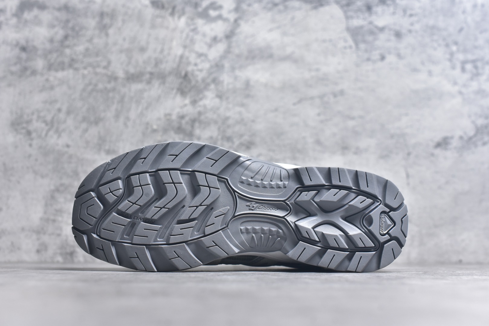 图片[6]-#Salomon XT-QUEST ADV 萨洛蒙潮流越野机能户外功能鞋 纯原外贸平台特供订单 耗时半年巨作 全套原纸板楦头开发 原厂特供网布配套加持 确保原汁原味 完美呈现版型 原档数据独家私模五层组合大底 男女鞋同步官方开发至46.5 原装Ortholite轻量化鞋垫 中底布带钢印编号 原厂TPU锁扣 进口港宝加持 后跟自然饱满 还原公司包裹性 基于 SALOMON 初代 XT 鞋身造型并搭载 4D ADVANCED CHASSIS™ 大底打造而成 为这款 XT-QUEST 带来了多项足部控制与保护等功能性 如在运动过程中控制左右晃动的过程而提高稳定性、改善长途越野过程中足中到足尖的过渡、提高感知岩石的精确度以抵抗尖锐物体对脚底的伤害以及采用动态缓冲来增强穿着舒适感 从而减轻疲劳感 使 XT-QUEST 成为一双舒适且安全的户外之履 尺码：36 36.5 37.5 38 38.5 39 40 40.5 41 42 42.5 43 44 44.5 45-选品中心