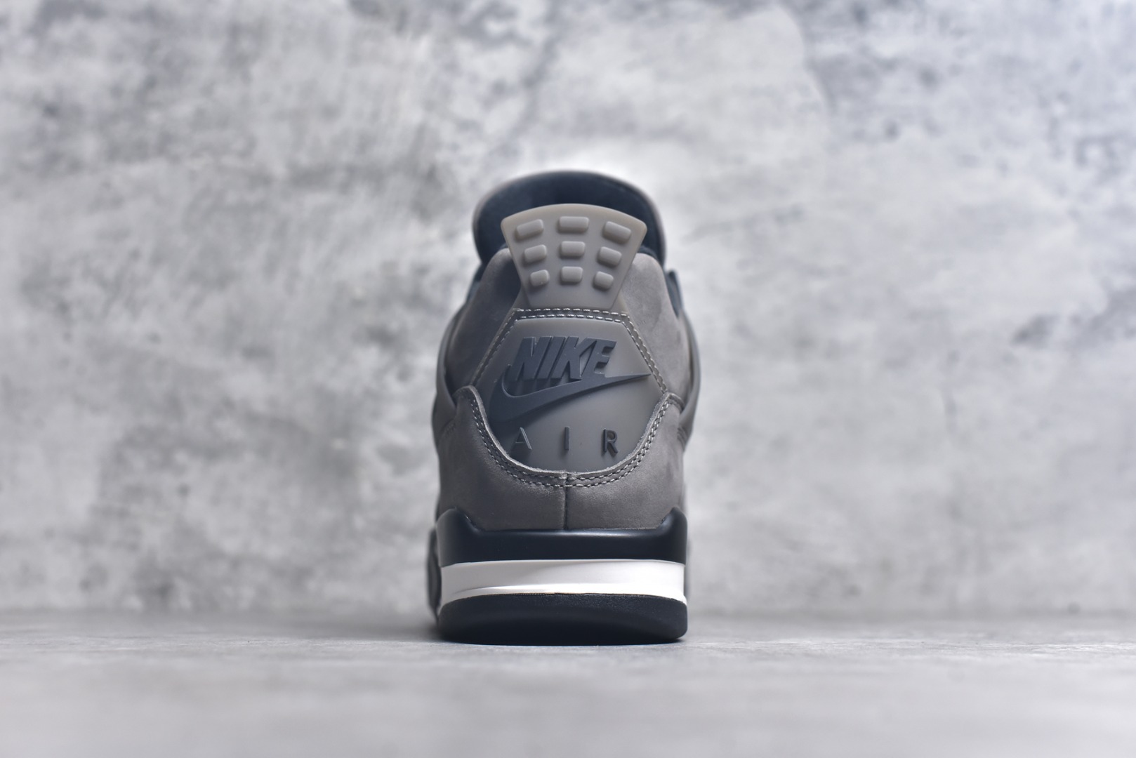 图片[5]-#Air Jordan 4 \” Cave Stone \” AJ4乔4 文化篮球鞋 粉黑 FV5029-200 国内一线大厂OG出品 匠心打造 原厂皮料原厂数据 全新纸板 模具打造 外贸 平台高端零售专供品质 品质毋庸置疑 一眼正品既视感 细节均已解码 尺码：40 40.5 41 42 42.5 43 44 44.5 45 46 47.5-选品中心