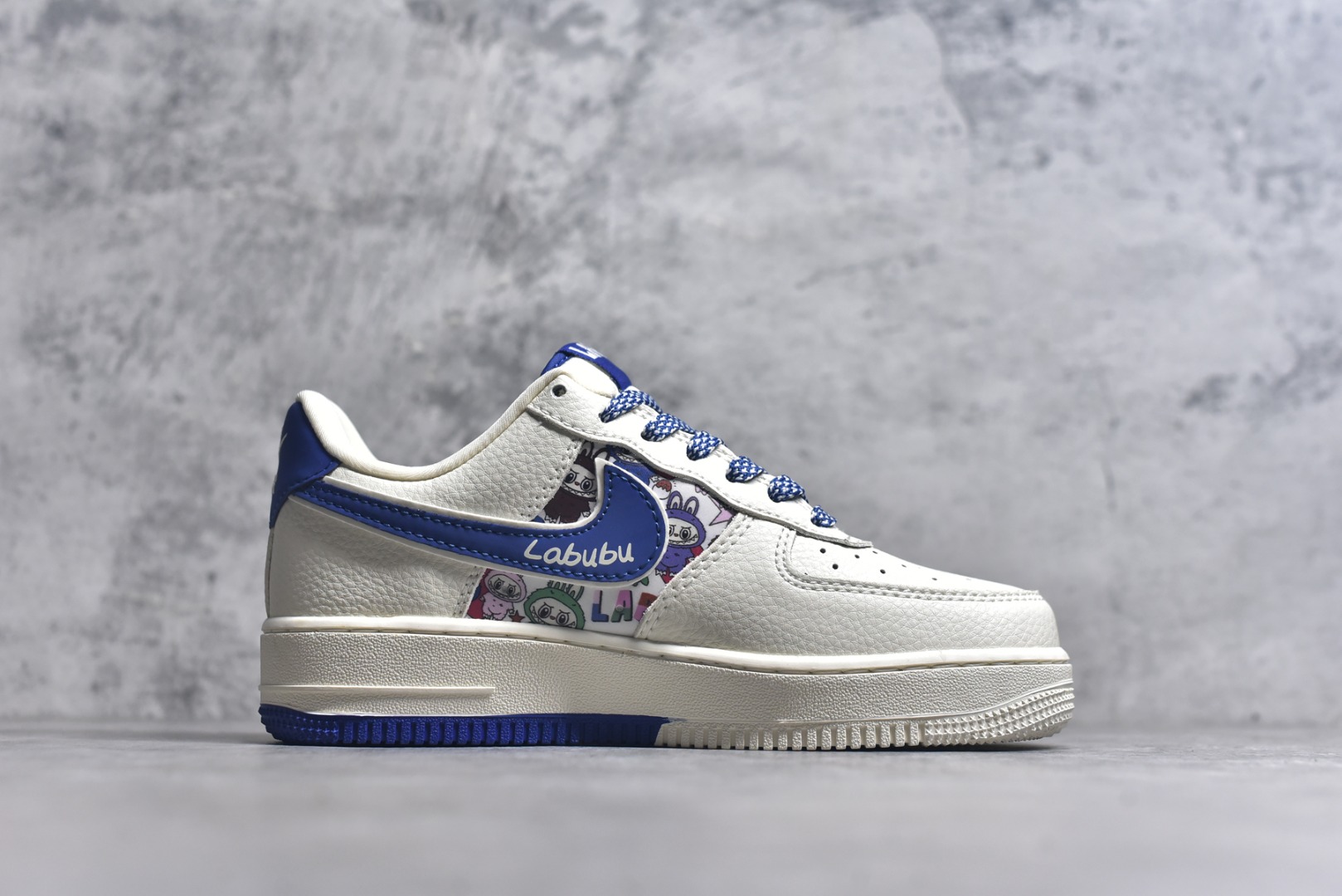 图片[3]-#Nike Air Force 1\’07 Low Labubu拉布布 空军一号定制休闲板鞋 KJ1688-011 #原楦头原纸板 原装鞋盒 定制五金配件 内置全掌气垫 原厂鞋底 尺码：36 36.5 37.5 38 38.5 39 40 40.5 41 42 42.5 43 44 44.5 45 9.D4-选品中心