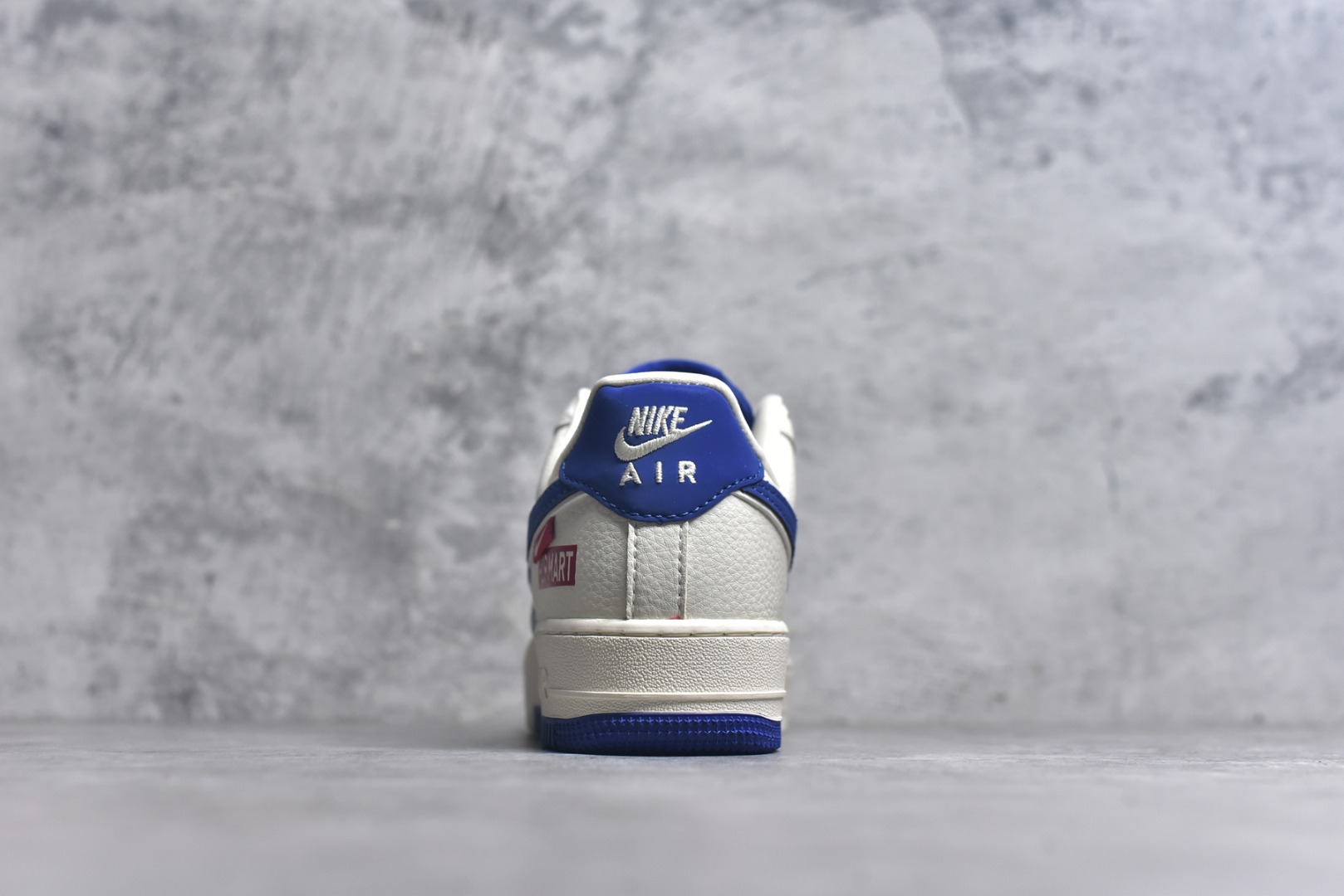 图片[5]-#Nike Air Force 1\’07 Low Labubu拉布布 空军一号定制休闲板鞋 KJ1688-011 #原楦头原纸板 原装鞋盒 定制五金配件 内置全掌气垫 原厂鞋底 尺码：36 36.5 37.5 38 38.5 39 40 40.5 41 42 42.5 43 44 44.5 45 9.D4-选品中心