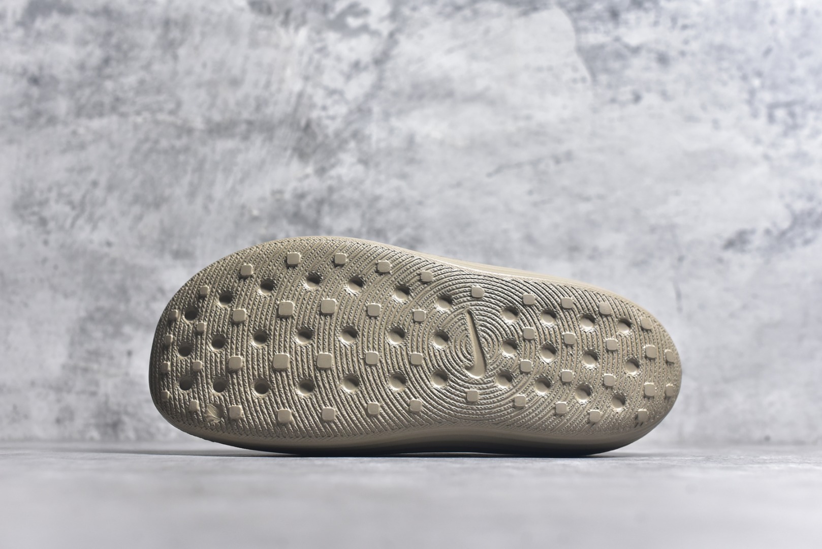 图片[6]-#Nike ReactX Rejuven8 Slide 耐克夏日穿搭拖鞋 #采用质感柔软且出众回弹的 ReactX泡绵，缔造非凡舒适的日常穿着体验，助你保持活力。 货号：HV4479-200 尺码：36-45-选品中心