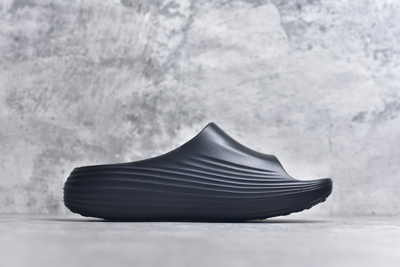 图片[3]-#Nike ReactX Rejuven8 Slide 耐克夏日穿搭拖鞋 #采用质感柔软且出众回弹的 ReactX泡绵，缔造非凡舒适的日常穿着体验，助你保持活力。 货号：HV4479-003 尺码：36-45-选品中心
