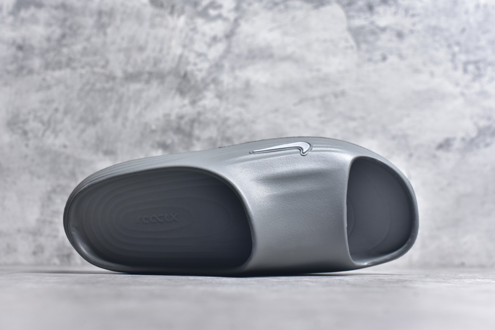 图片[4]-#Nike ReactX Rejuven8 Slide 耐克夏日穿搭拖鞋 #采用质感柔软且出众回弹的 ReactX泡绵，缔造非凡舒适的日常穿着体验，助你保持活力。 货号：HV4484-002 尺码：36-45-选品中心