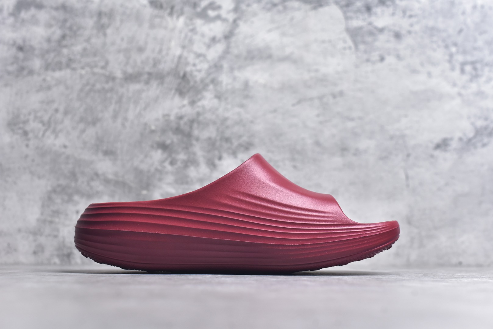 图片[3]-#Nike ReactX Rejuven8 Slide 耐克夏日穿搭拖鞋 #采用质感柔软且出众回弹的 ReactX泡绵，缔造非凡舒适的日常穿着体验，助你保持活力。 货号：HV4479-600 尺码：36-45-选品中心