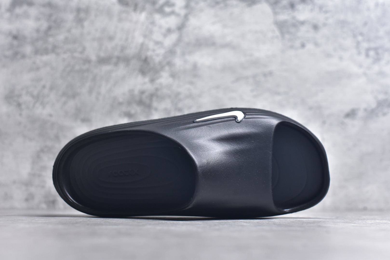 图片[4]-#Nike ReactX Rejuven8 Slide 耐克夏日穿搭拖鞋 #采用质感柔软且出众回弹的 ReactX泡绵，缔造非凡舒适的日常穿着体验，助你保持活力。 货号：HV4479-011 尺码：36-45-选品中心