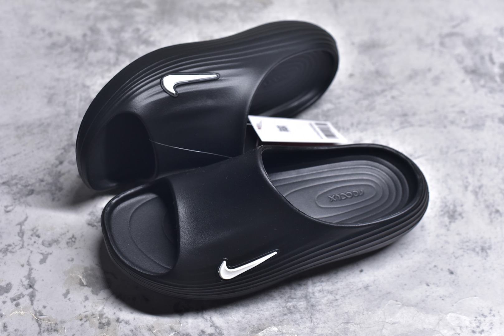 图片[7]-#Nike ReactX Rejuven8 Slide 耐克夏日穿搭拖鞋 #采用质感柔软且出众回弹的 ReactX泡绵，缔造非凡舒适的日常穿着体验，助你保持活力。 货号：HV4479-011 尺码：36-45-选品中心