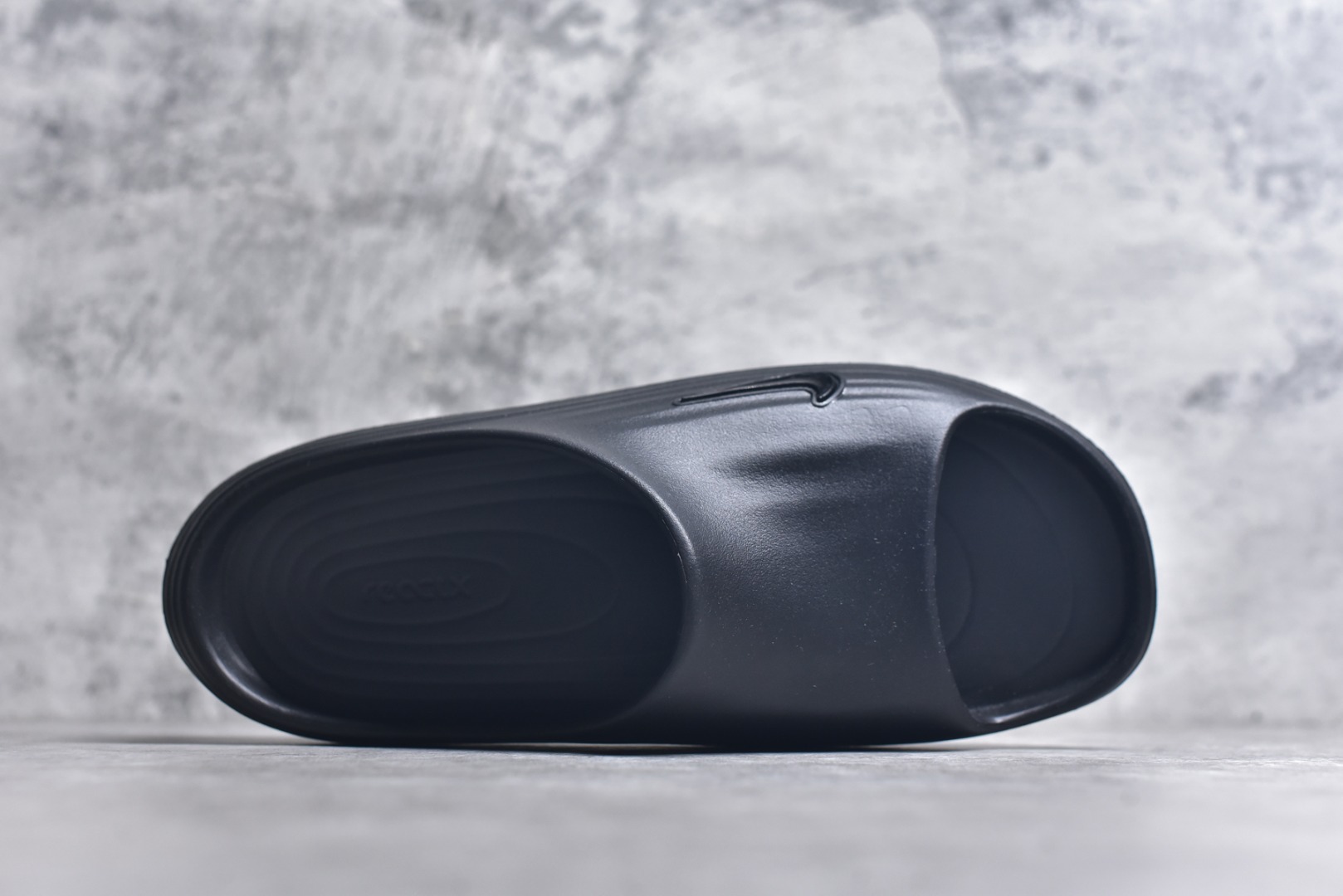 图片[4]-#Nike ReactX Rejuven8 Slide 耐克夏日穿搭拖鞋 #采用质感柔软且出众回弹的 ReactX泡绵，缔造非凡舒适的日常穿着体验，助你保持活力。 货号：HV4479-001 尺码：36-45-选品中心