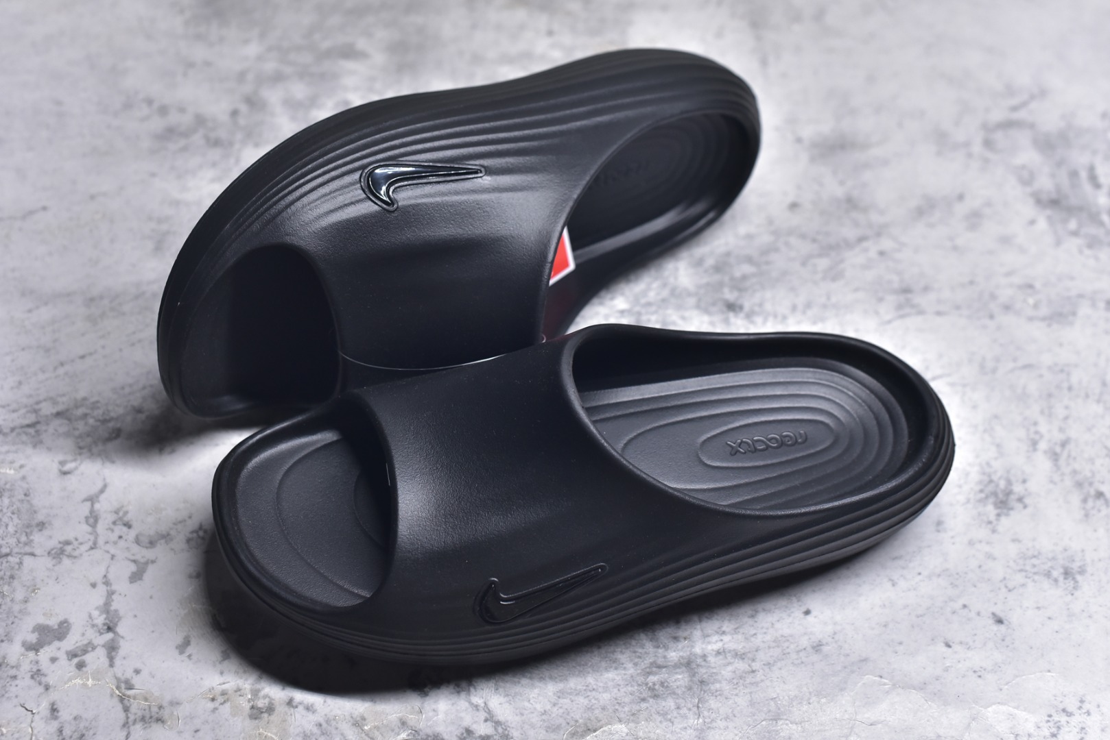 图片[7]-#Nike ReactX Rejuven8 Slide 耐克夏日穿搭拖鞋 #采用质感柔软且出众回弹的 ReactX泡绵，缔造非凡舒适的日常穿着体验，助你保持活力。 货号：HV4479-001 尺码：36-45-选品中心