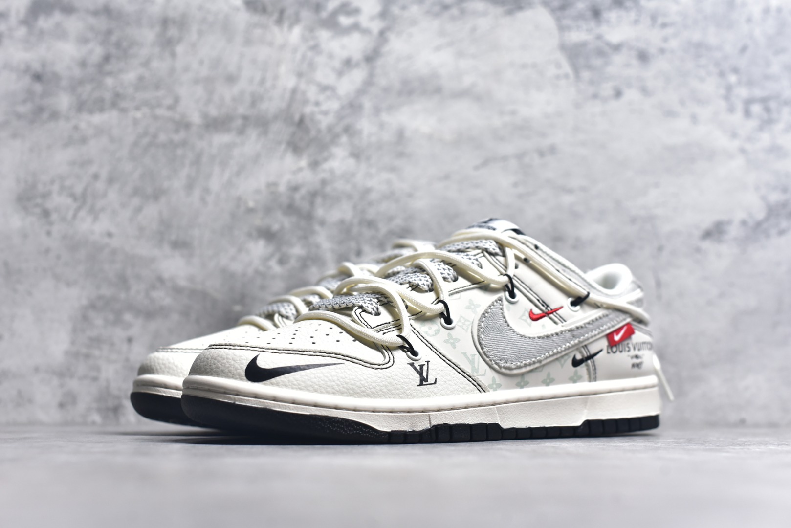 图片[2]-#Nike SB Dunk Low LV联名 灰布勾抽绳 周年高端定制 低帮休闲板鞋 YX5066-379 #定制鞋盒 大厂纯原品质出货 超高清洁度 皮料切割干净无任何毛边 细节完美 尺码：36 36.5 37.5 38 38.5 39 40 40.5 41 42 42.5 43 44 44.5 45 9.E5-选品中心