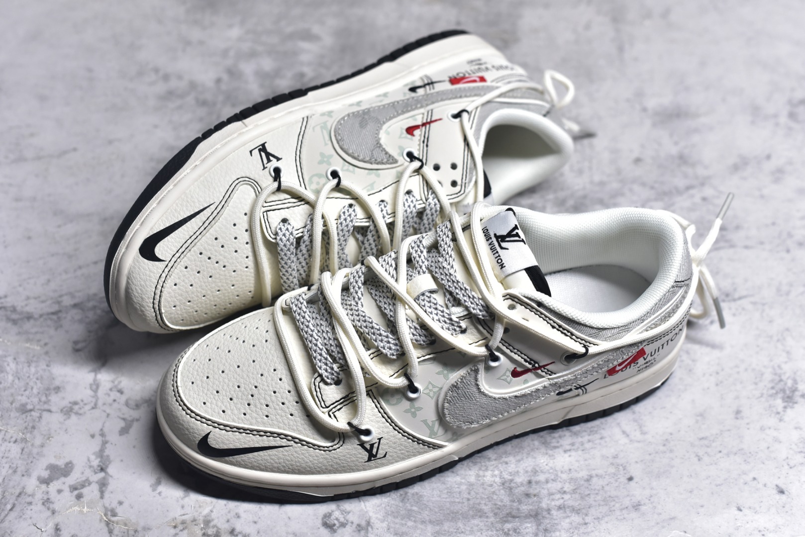 图片[7]-#Nike SB Dunk Low LV联名 灰布勾抽绳 周年高端定制 低帮休闲板鞋 YX5066-379 #定制鞋盒 大厂纯原品质出货 超高清洁度 皮料切割干净无任何毛边 细节完美 尺码：36 36.5 37.5 38 38.5 39 40 40.5 41 42 42.5 43 44 44.5 45 9.E5-选品中心