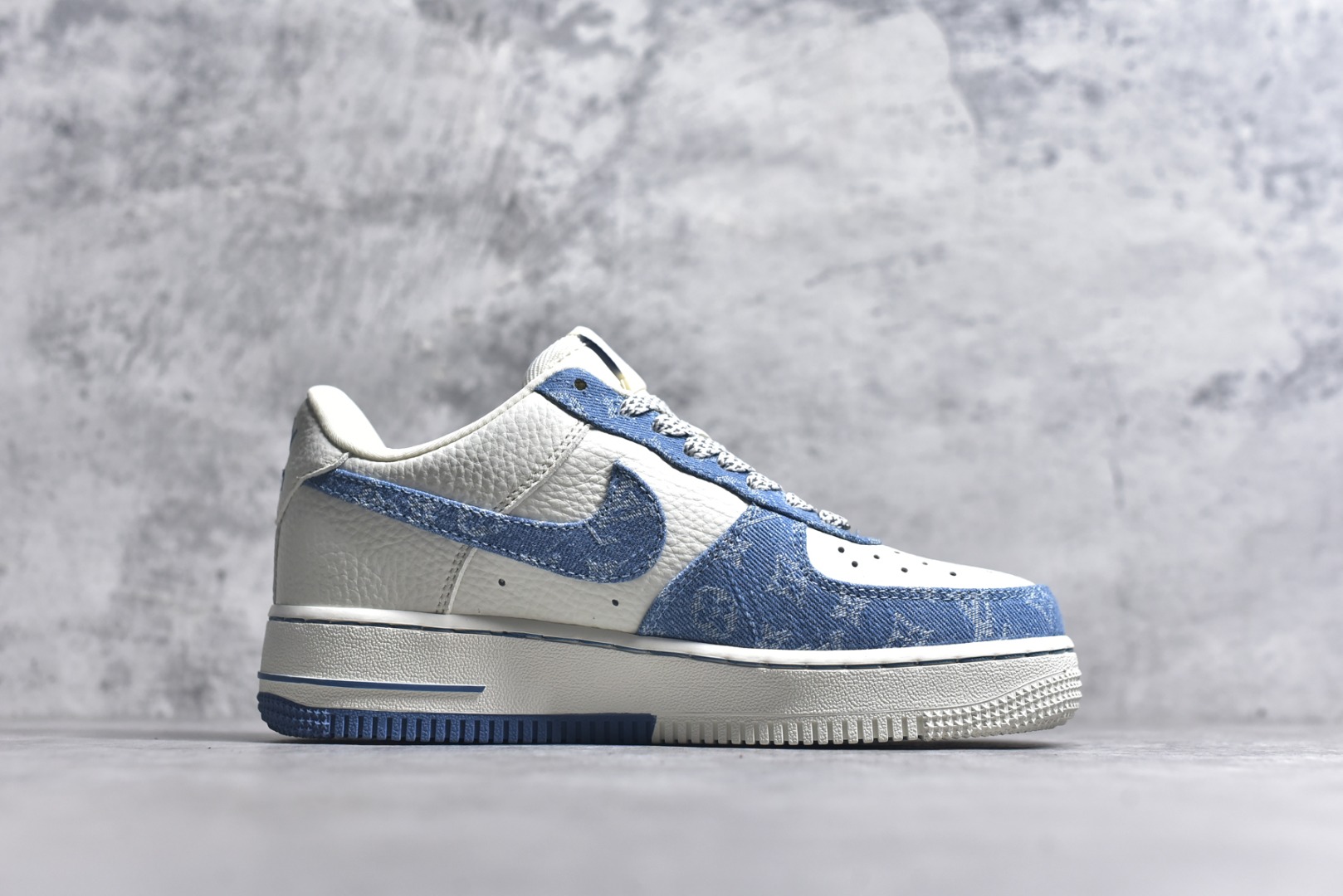 图片[3]-#Nike Air Force 1\’07 Low LV联名 淡蓝牛仔 空军一号低帮休闲板鞋 SC0601-555 #原楦头原纸板 原装鞋盒 原厂鞋底 超高清洁度 细节完美 尺码：36 36.5 37.5 38 38.5 39 40 40.5 41 42 42.5 43 44 44.5 45 9.D4-选品中心