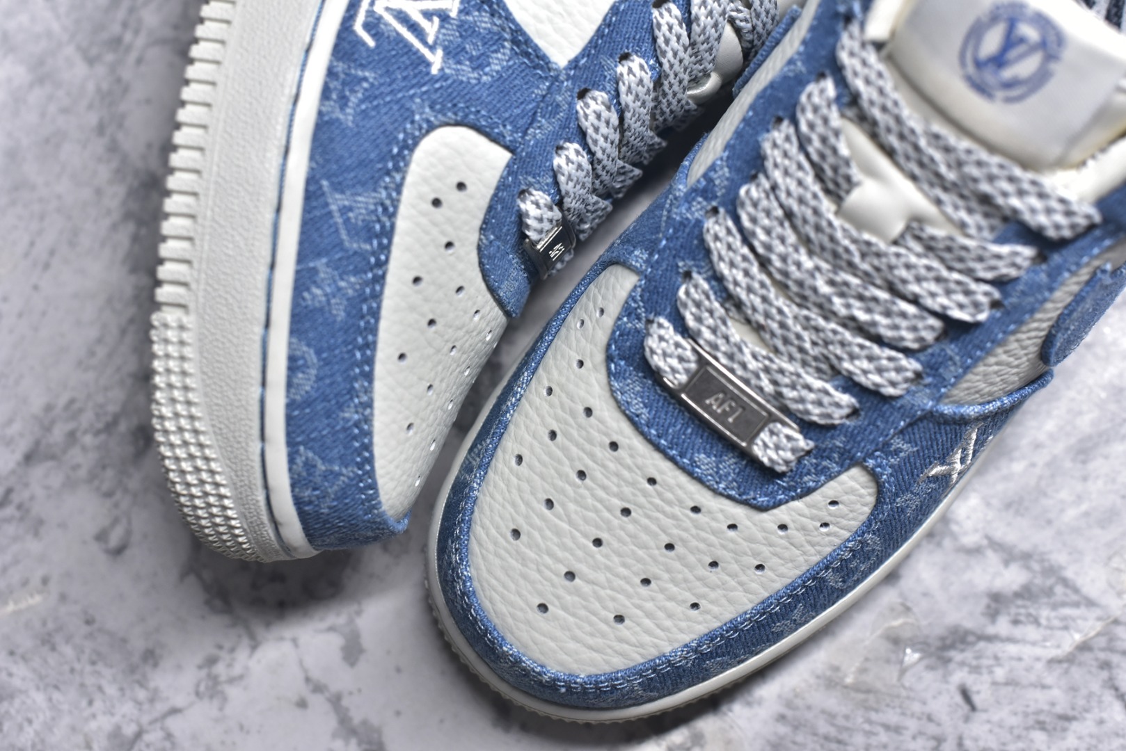 图片[8]-#Nike Air Force 1\’07 Low LV联名 淡蓝牛仔 空军一号低帮休闲板鞋 SC0601-555 #原楦头原纸板 原装鞋盒 原厂鞋底 超高清洁度 细节完美 尺码：36 36.5 37.5 38 38.5 39 40 40.5 41 42 42.5 43 44 44.5 45 9.D4-选品中心