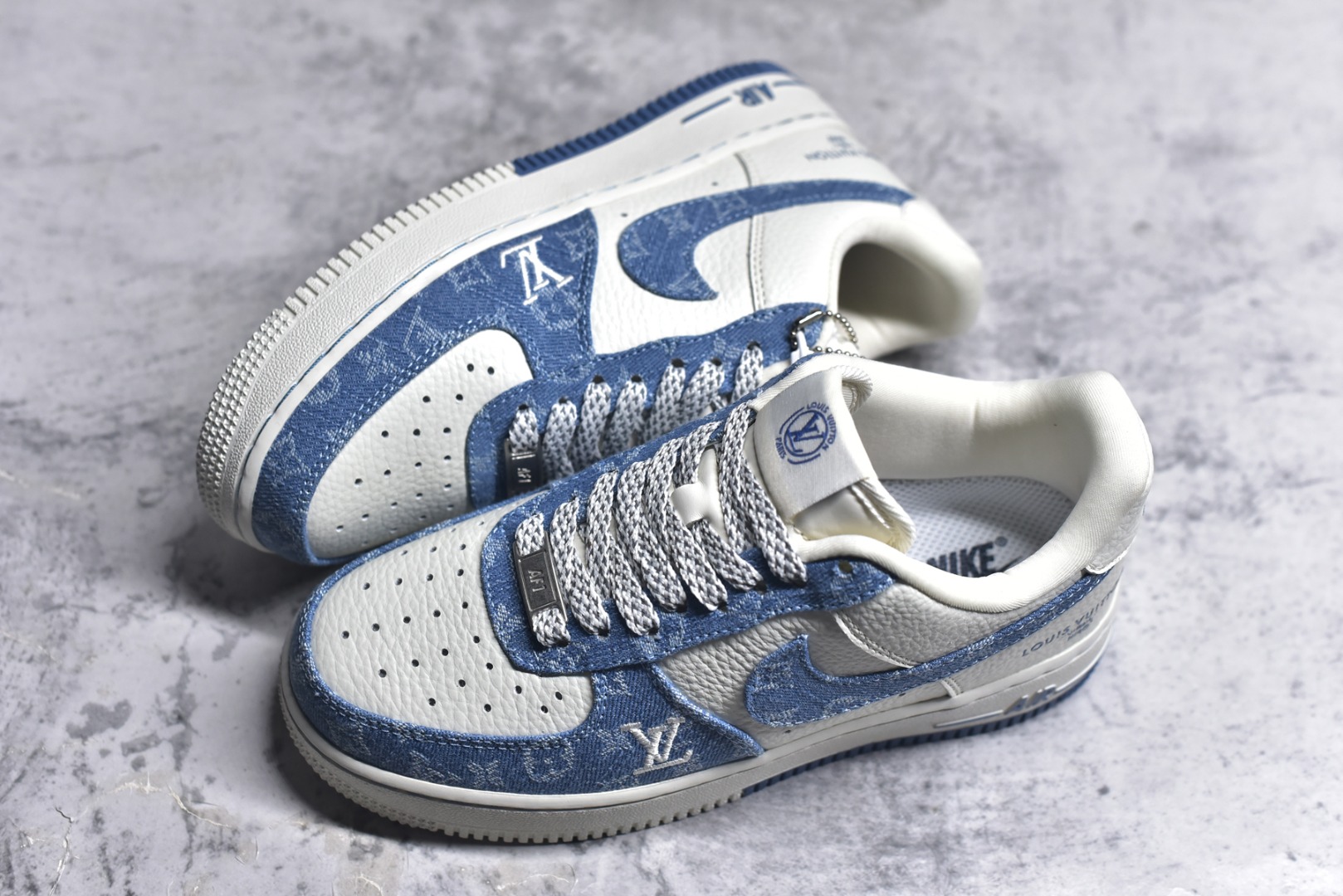 图片[7]-#Nike Air Force 1\’07 Low LV联名 淡蓝牛仔 空军一号低帮休闲板鞋 SC0601-555 #原楦头原纸板 原装鞋盒 原厂鞋底 超高清洁度 细节完美 尺码：36 36.5 37.5 38 38.5 39 40 40.5 41 42 42.5 43 44 44.5 45 9.D4-选品中心