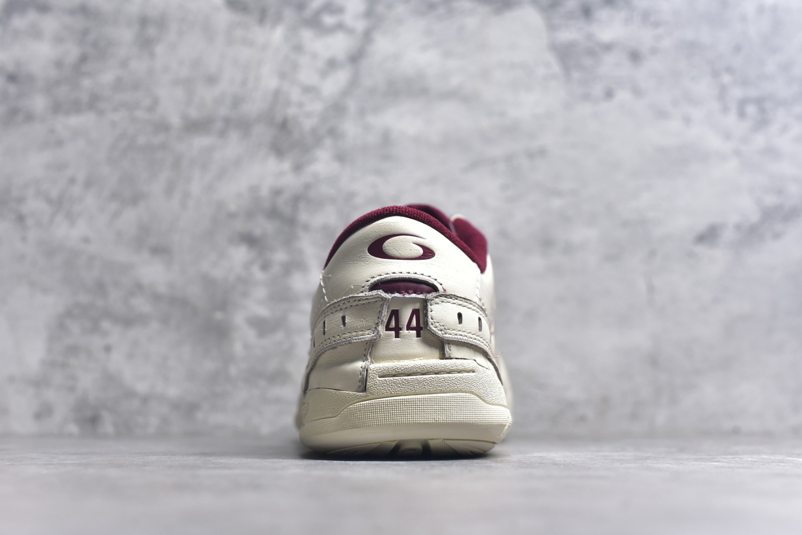 图片[5]-#Balenciaga 巴黎世家 Hamptons 手工做旧款 牛皮革 复古圆头系带低帮休闲鞋 841765 WCURS9960 官方原配套鞋盒 防尘纸配套齐全 尺码：35 36 37 38 39 40 41 42 43 44 45 46 尺码偏大-选品中心