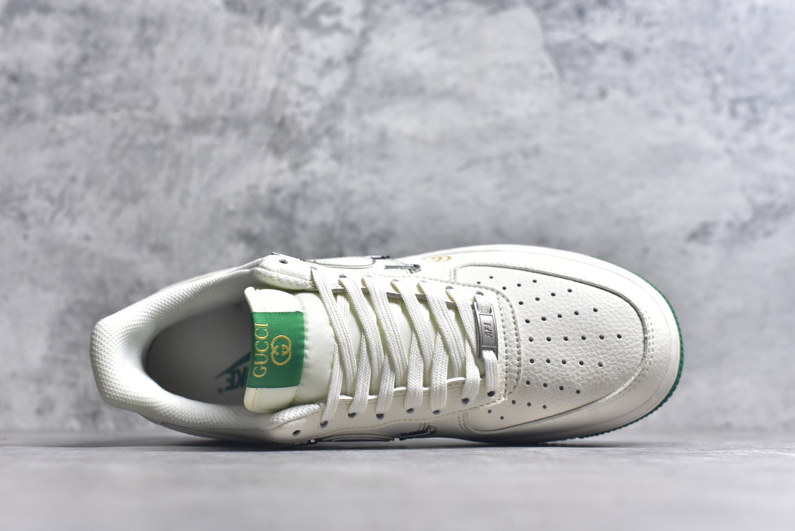 图片[4]-#Nike Air Force 1\’07 Low 古驰联名 彩绿四勾 空军一号低帮休闲板鞋 XS2869-002 #原楦头原纸板 原装鞋盒 定制五金配件 内置全掌气垫 原厂鞋底 尺码：36 36.5 37.5 38 38.5 39 40 40.5 41 42 42.5 43 44 44.5 45 9.D4-选品中心