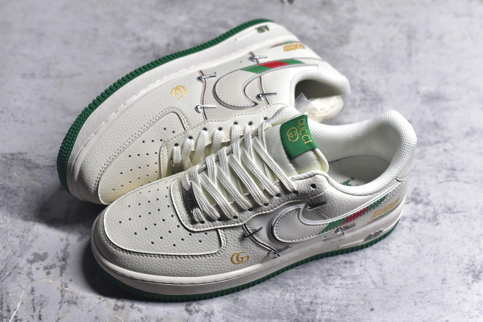 图片[7]-#Nike Air Force 1\’07 Low 古驰联名 彩绿四勾 空军一号低帮休闲板鞋 XS2869-002 #原楦头原纸板 原装鞋盒 定制五金配件 内置全掌气垫 原厂鞋底 尺码：36 36.5 37.5 38 38.5 39 40 40.5 41 42 42.5 43 44 44.5 45 9.D4-选品中心