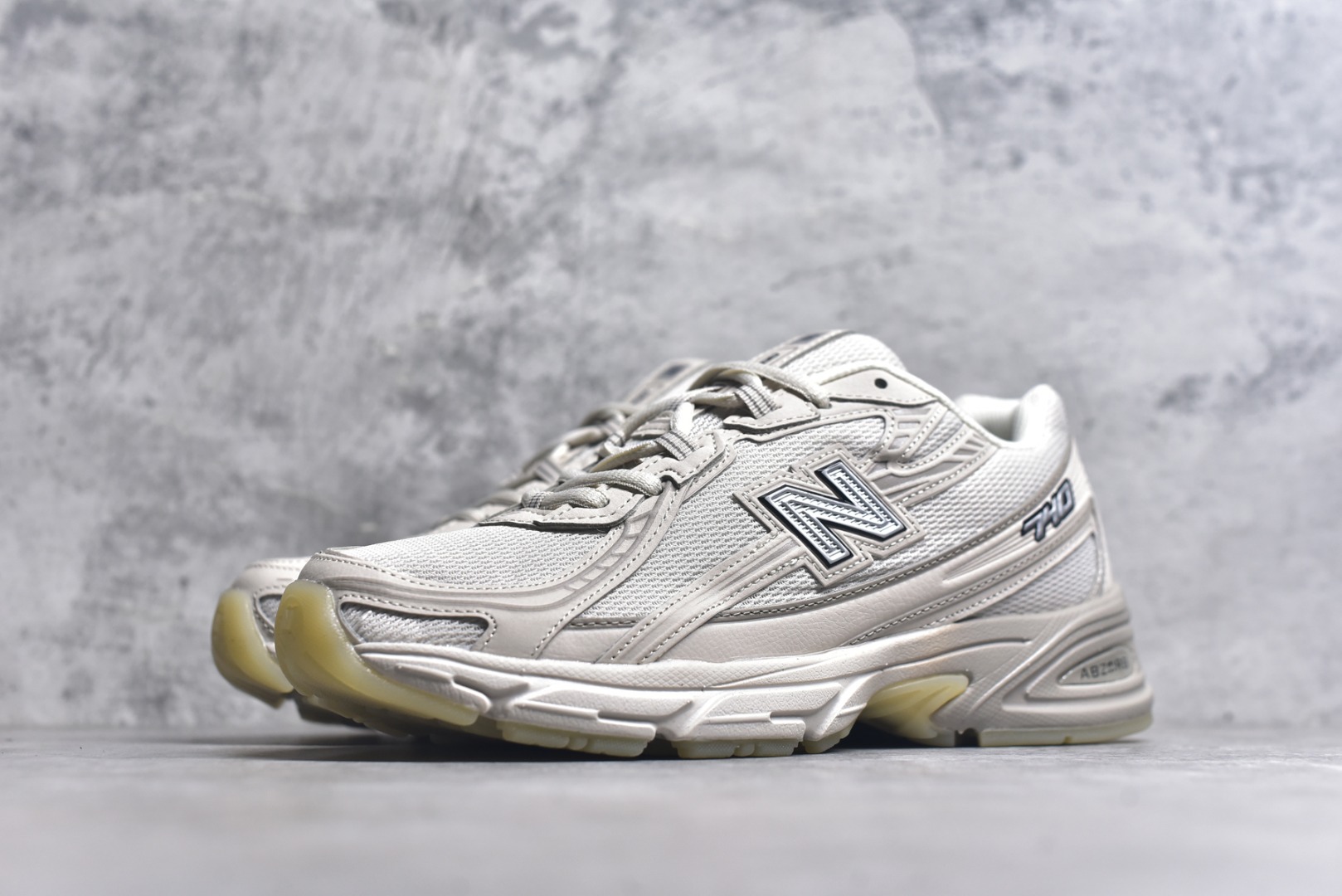 图片[2]-#New Balance 740系列复古老爹风休闲运动慢跑鞋 U740LN1 #原盒 原吊牌 组合大底 1：1制作 尺码：36 37 37.5 38 38.5 39 40 40.5 41 42 42.5 43 44 45 9.C3-选品中心