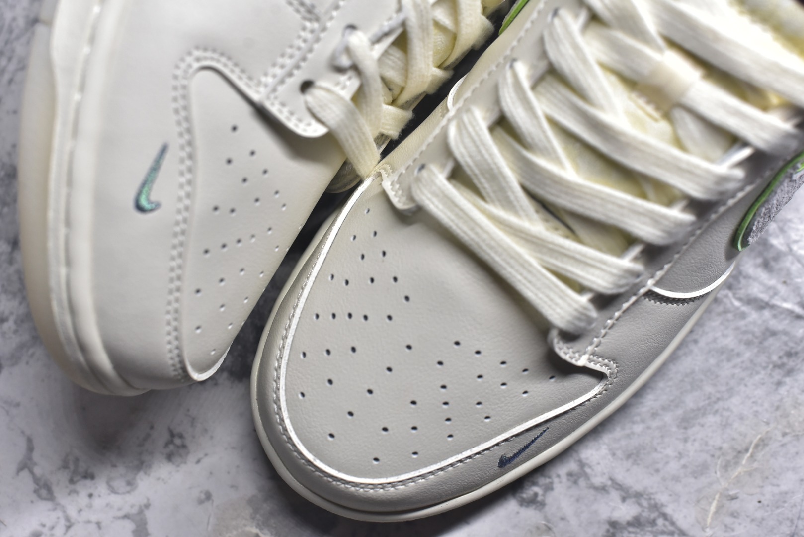 图片[8]-#Nk SB Dunk Low 龙年限定联名 周年高端定制 低帮休闲板鞋 #定制鞋盒 大厂纯原品质出货 超高清洁度 皮料切割干净无任何毛边 细节完美 货号：CF3688-001 尺码：36 36.5 37.5 38 38.5 39 40 40.5 41 42 42.5 43 44 44.5 45-选品中心