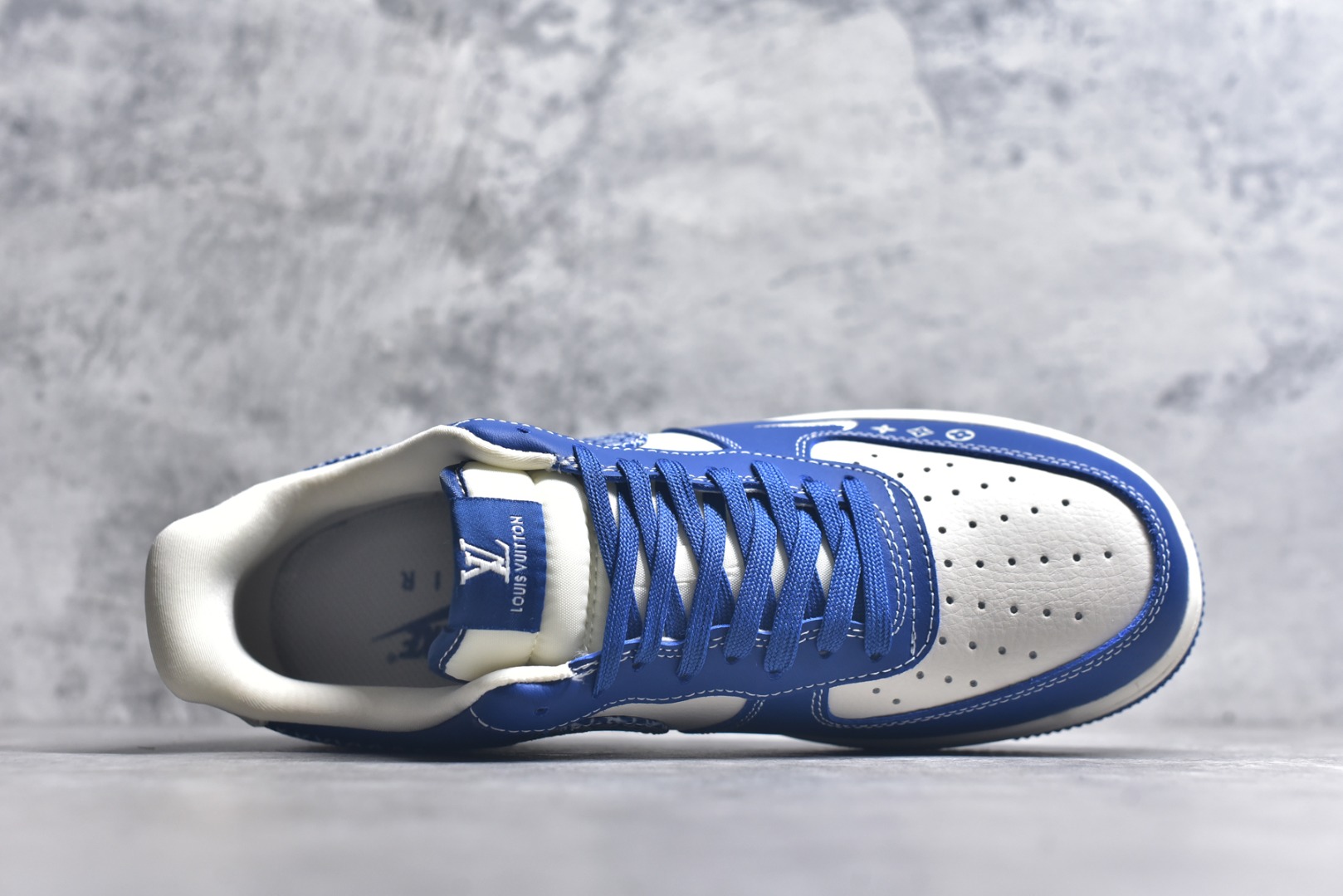 图片[4]-#Nike Air Force 1\’07 Low LV联名 花纹蓝勾 空军一号低帮休闲板鞋 KK1988-092 #原楦头原纸板 原装鞋盒 定制五金配件 内置全掌气垫 原厂鞋底 尺码：36 36.5 37.5 38 38.5 39 40 40.5 41 42 42.5 43 44 44.5 45 9.D4-选品中心