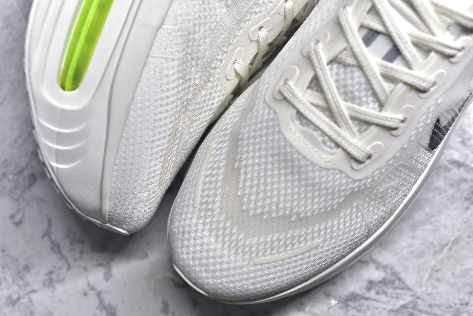 图片[8]-#Nike ZOOM PREMIUM 耐克 飞马 舒适减震防滑 低帮跑步鞋全掌ReactX泡绵中底 前掌和后跟还配备了Air Zoom气垫单元 据说跑起来更快更舒适哦 这次最大的升级点 首次引入了ReactX泡绵货号：FN8453-008 尺码：36-45-选品中心