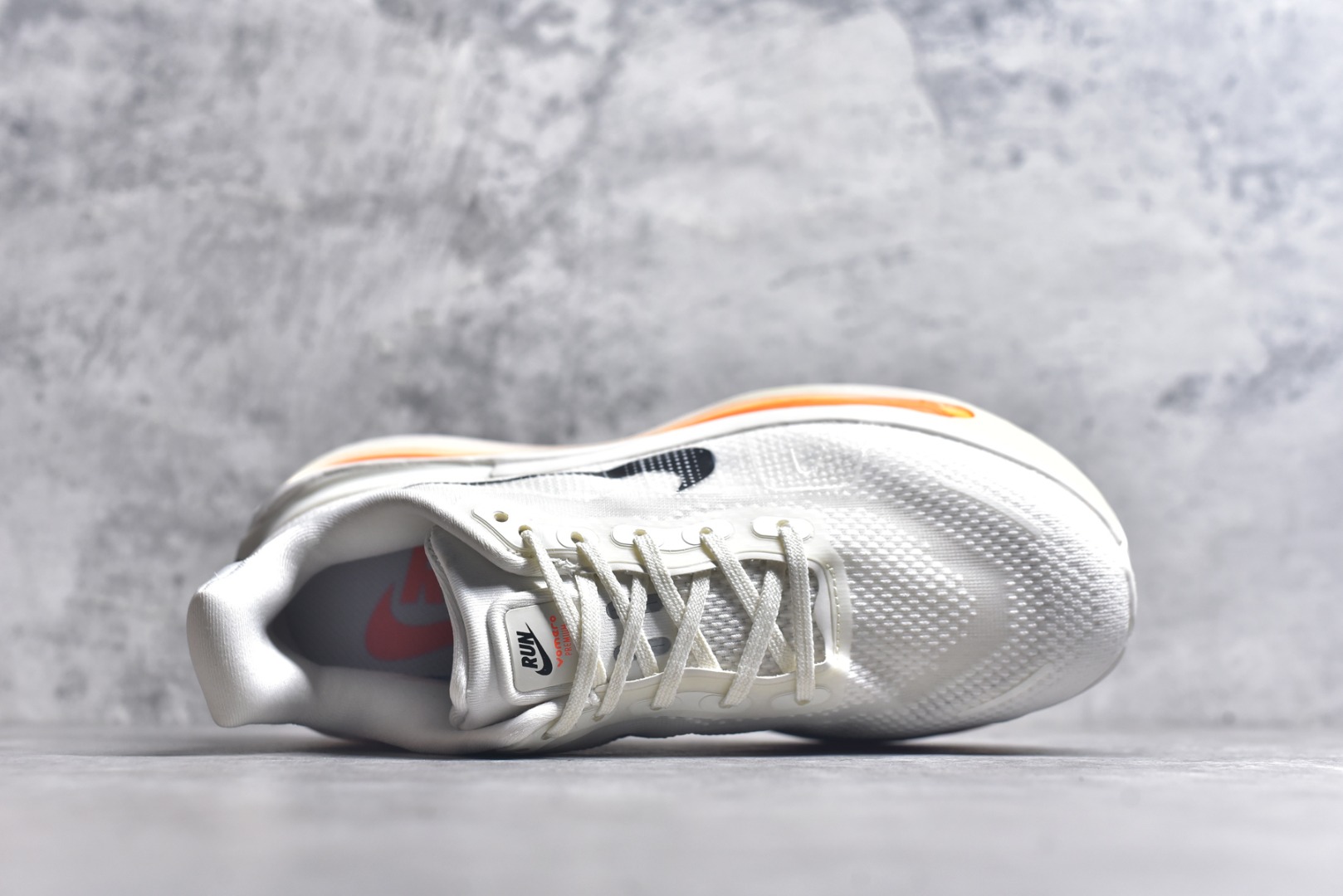图片[4]-#Nike ZOOM PREMIUM 耐克 飞马 舒适减震防滑 低帮跑步鞋全掌ReactX泡绵中底 前掌和后跟还配备了Air Zoom气垫单元 据说跑起来更快更舒适哦 这次最大的升级点 首次引入了ReactX泡绵货号：FN8453-007 尺码：36-45-选品中心