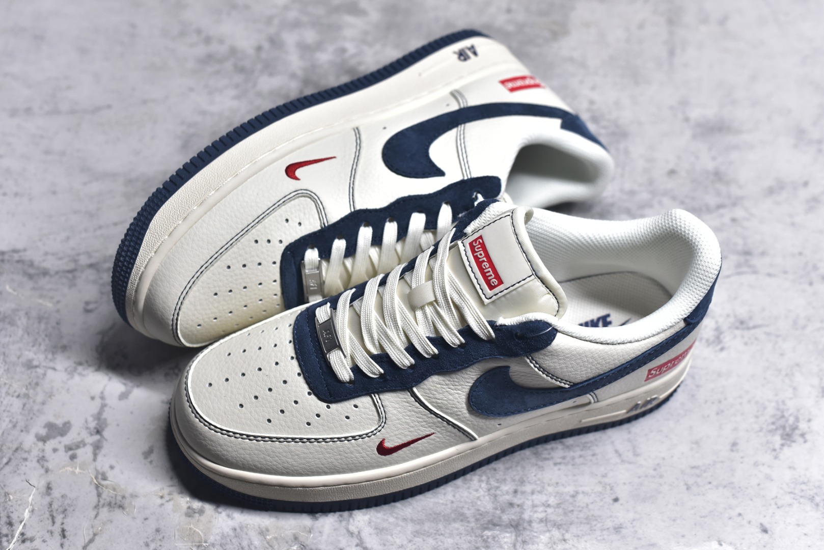 图片[7]-#Nk Air Force 1\’07 Low Supreme联名-米蓝翻毛勾 空军一号低帮休闲板鞋 XZ3328-669 #原楦头原纸板 原装鞋盒 定制五金配件 内置全掌气垫 原厂鞋底 尺码：36 36.5 37.5 38 38.5 39 40 40.5 41 42 42.5 43 44 44.5 45 9.D4-选品中心