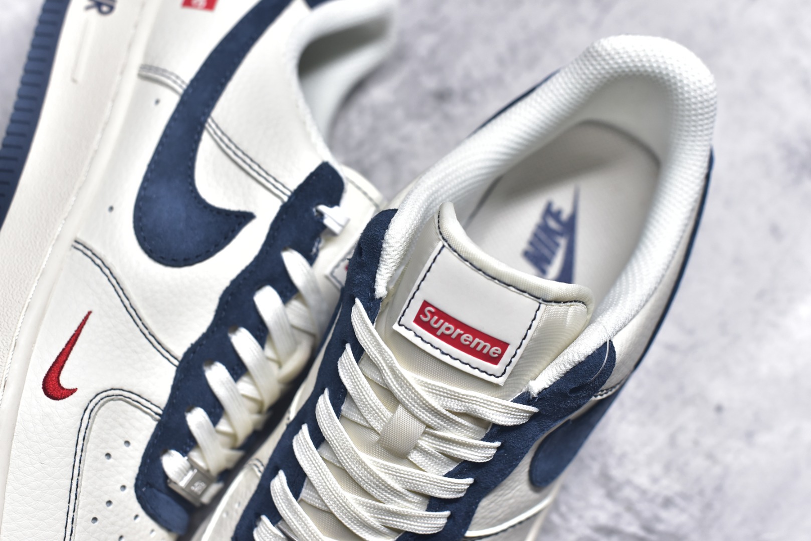 图片[9]-#Nk Air Force 1\’07 Low Supreme联名-米蓝翻毛勾 空军一号低帮休闲板鞋 XZ3328-669 #原楦头原纸板 原装鞋盒 定制五金配件 内置全掌气垫 原厂鞋底 尺码：36 36.5 37.5 38 38.5 39 40 40.5 41 42 42.5 43 44 44.5 45 9.D4-选品中心