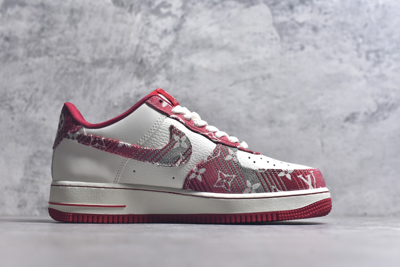 图片[3]-#Nike Air Force 1\’07 Low LV联名 灰红牛仔 空军一号低帮休闲板鞋 SC9207-541 #3M反光 原楦头原纸板 原装鞋盒 定制五金配件 内置全掌气垫 原厂鞋底 尺码：36 36.5 37.5 38 38.5 39 40 40.5 41 42 42.5 43 44 44.5 45 9.D4-选品中心