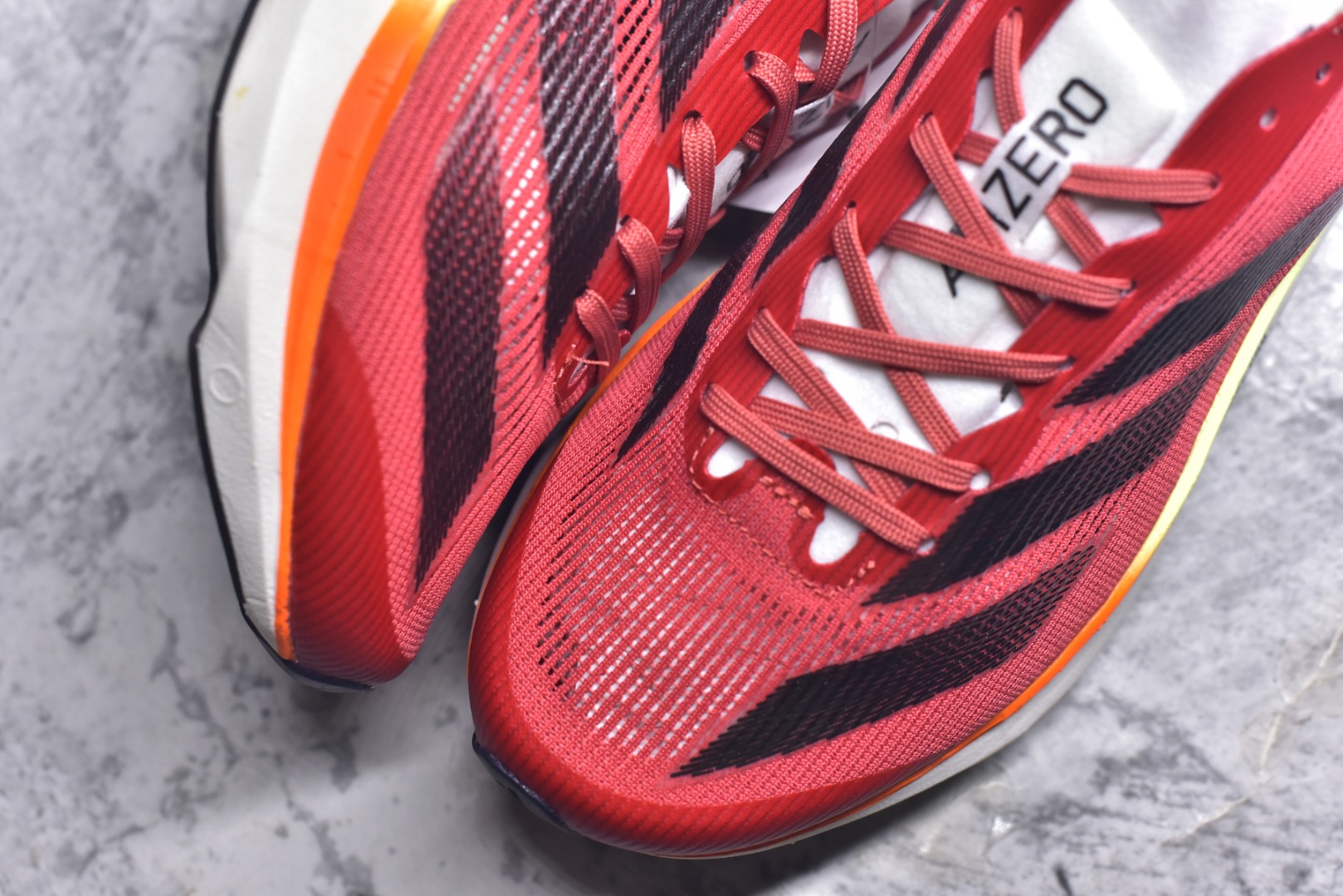 图片[8]-#Adidas Adizero Takumi Sen 10 M耐磨减震专业跑步鞋 男款 北京马拉松40周年限定。冲向目标，一路向前，不断挑战和突破自我。无论是平时训练还是马拉松，让这款adidas跑步鞋伴你畅快开跑。兼具舒适性和结构感，搭载Lightstrike科技，为步伐注入活力。 货号：IG8201 尺码：36 36.5 37.5 38 38.5 39 40 40.5 41 42 42.5 43 44 45-选品中心