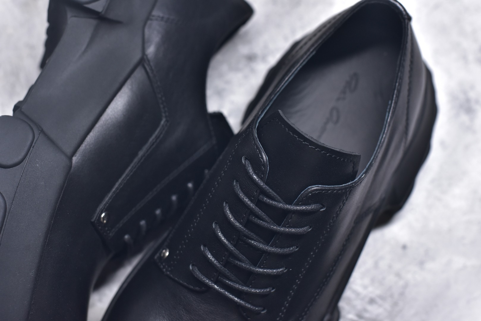 图片[9]-#Rick Owens 瑞克欧文斯 Laceup Bozo Tractor 章鱼德比 低帮厚底休闲皮鞋 原版开发 进口头层牛皮材质 内里小牛皮 外观时尚大气 鞋底采用耐磨的材质 尺码：39 40 41 42 43 44 45-选品中心