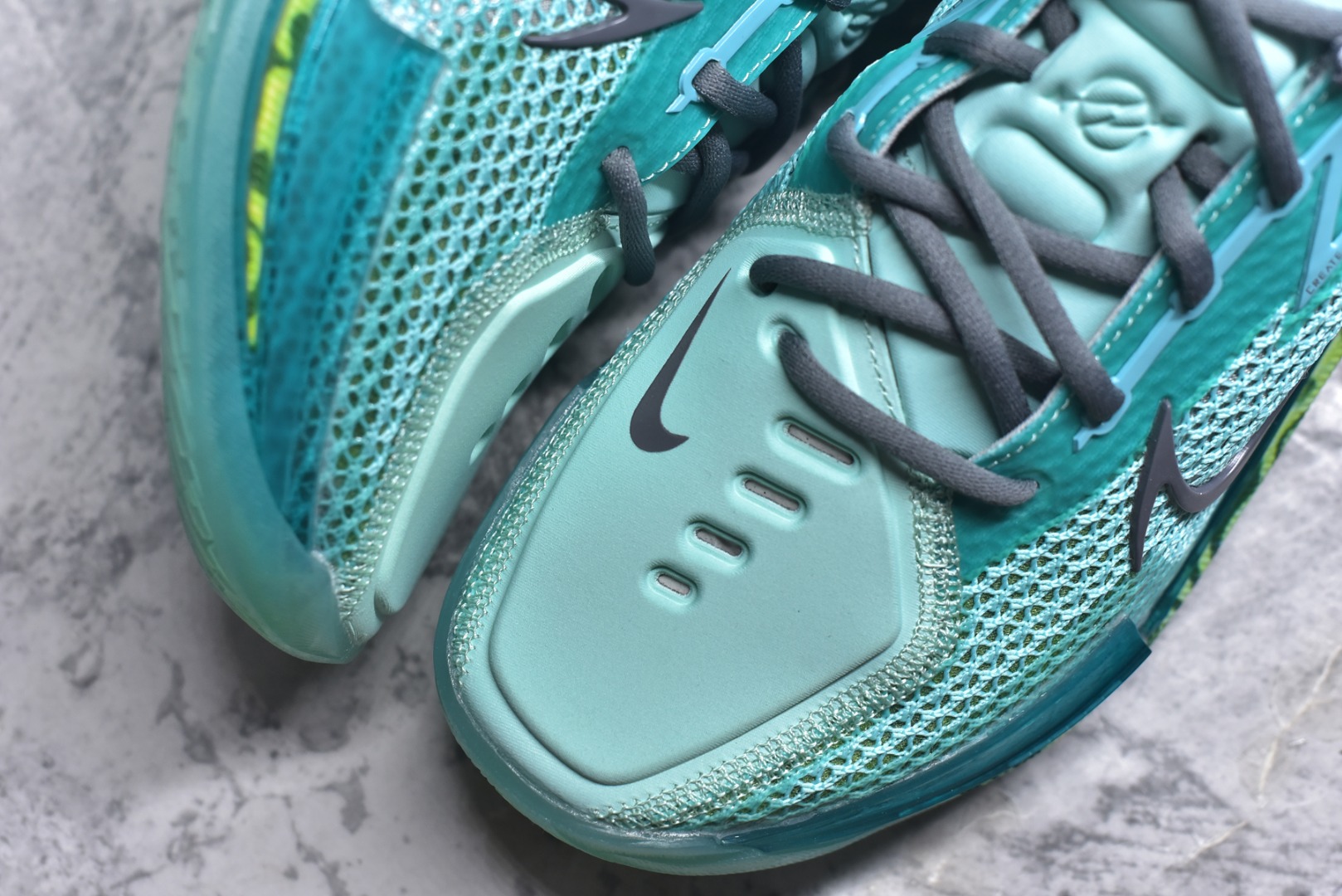图片[8]-#Nike Air Zoom G.T.Cut 1 Sabrina lonescu 耐克新款实战系列篮球鞋 绿色 OX纯原生产线出品 全掌REACT+ZOOM STROBEL+后跟ZOOM 离地面更近的设计提供更快的反应速度 轻质双层网质鞋面 鞋面部分区域加强提供更好的控制力 低密度材料制成的鞋舌轻质舒适 后跟处分别配有“GT”字样和全新的鞋款系列Logo 货号：CZ0175-901 尺码：40 40.5 41 42 42.5 43 44 44.5 45 46-选品中心