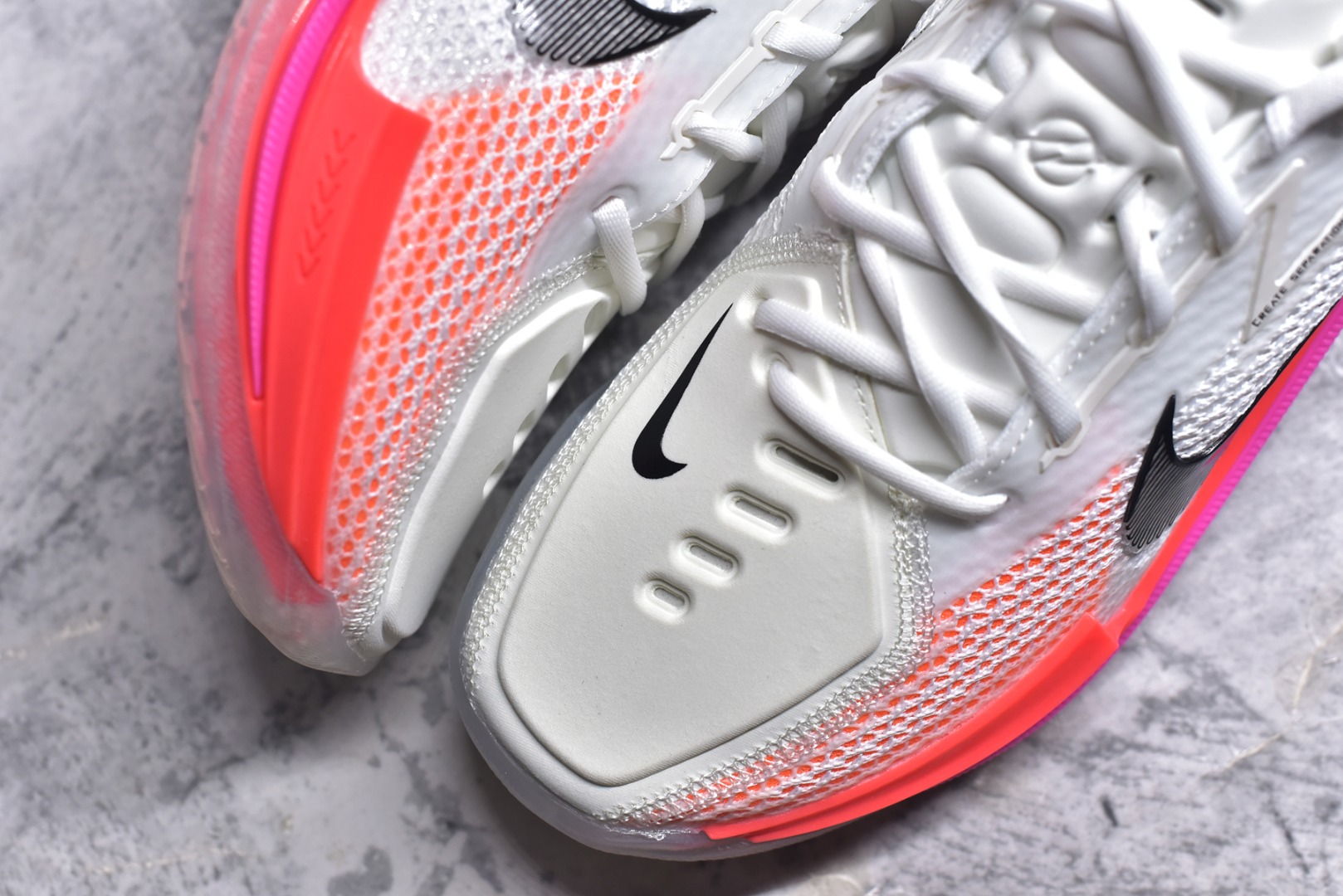 图片[8]-#Nike Air Zoom G.T.Cut 1 Sabrina lonescu 耐克新款实战系列篮球鞋蜜桃粉 OX纯原生产线出品 全掌REACT+ZOOM STROBEL+后跟ZOOM 离地面更近的设计提供更快的反应速度 轻质双层网质鞋面 鞋面部分区域加强提供更好的控制力 低密度材料制成的鞋舌轻质舒适 后跟处分别配有“GT”字样和全新的鞋款系列Logo 货号：CZ0175-106 尺码：40 40.5 41 42 42.5 43 44 44.5 45 46-选品中心