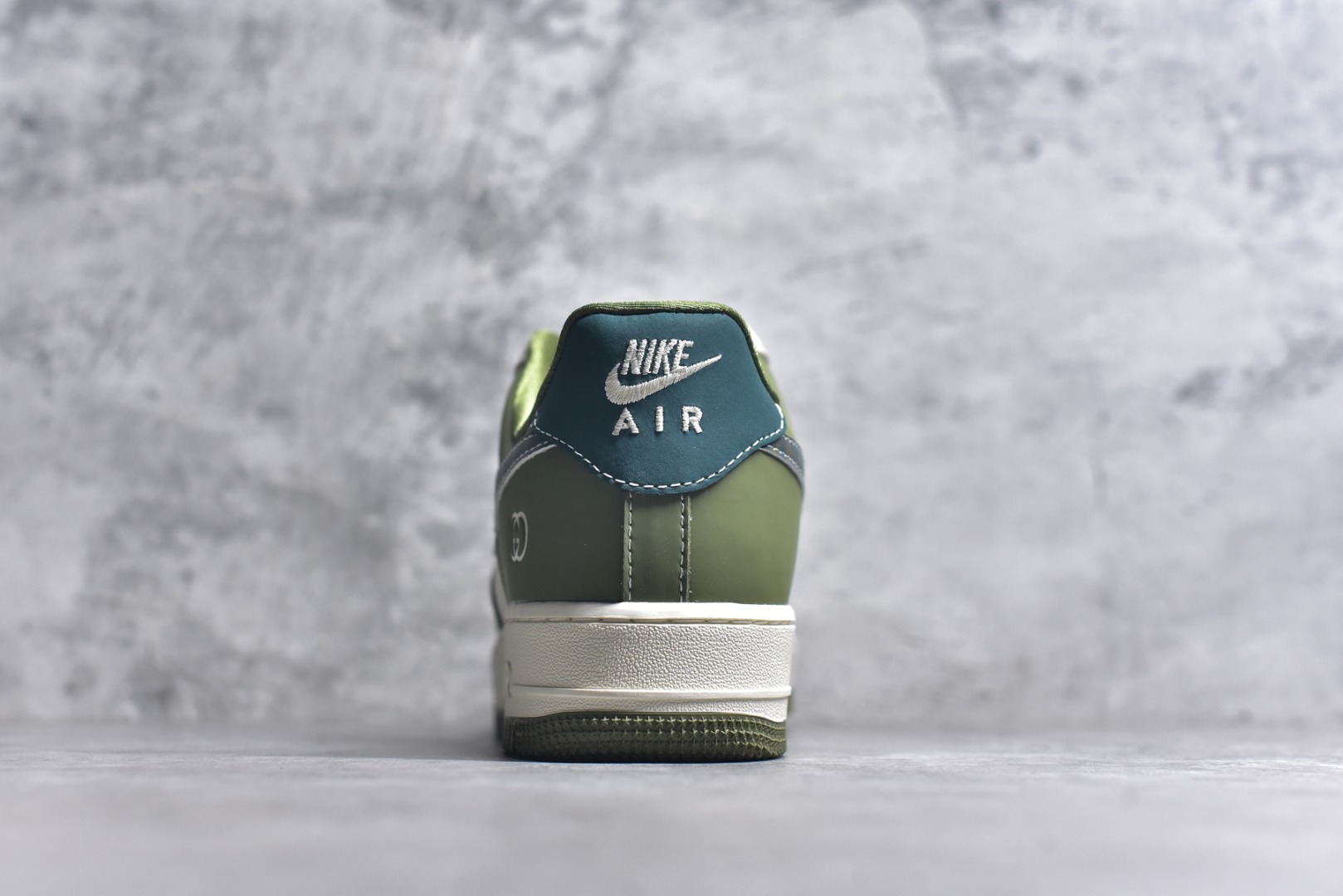 图片[5]-#Nike Air Force 1\’07 Low 古驰联名 草绿 空军一号低帮休闲板鞋 KK1988-094 #原楦头原纸板 原装鞋盒 定制五金配件 内置全掌气垫 原厂鞋底 尺码：36 36.5 37.5 38 38.5 39 40 40.5 41 42 42.5 43 44 44.5 45 9.D4-选品中心