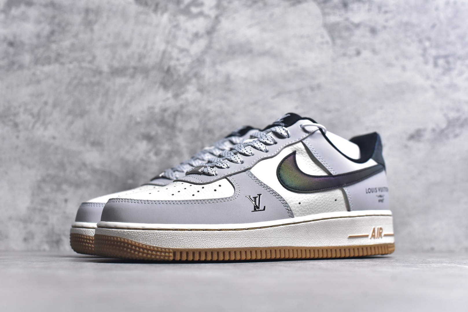 图片[2]-#Nike Air Force 1\’07 Low LV联名 灰白镭射渐变 空军一号低帮休闲板鞋 LW9279-020 #原楦头原纸板 原装鞋盒 原厂鞋底 超高清洁度 细节完美 尺码：36 36.5 37.5 38 38.5 39 40 40.5 41 42 42.5 43 44 44.5 45 9.D4-选品中心