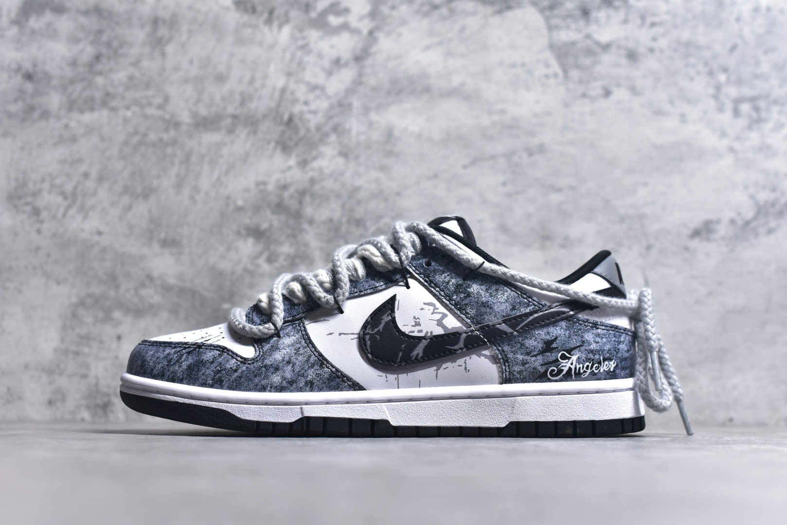#Nike SB Dunk Low 熊猫恶作剧-滑行轨迹 绑带 低帮休闲板鞋 DD1391-100 #定制鞋盒 大厂纯原品质出货 超高清洁度 皮料切割干净无任何毛边 细节完美 尺码：40 40.5 41 42 42.5 43 44 44.5 45 46 9.E5-选品中心