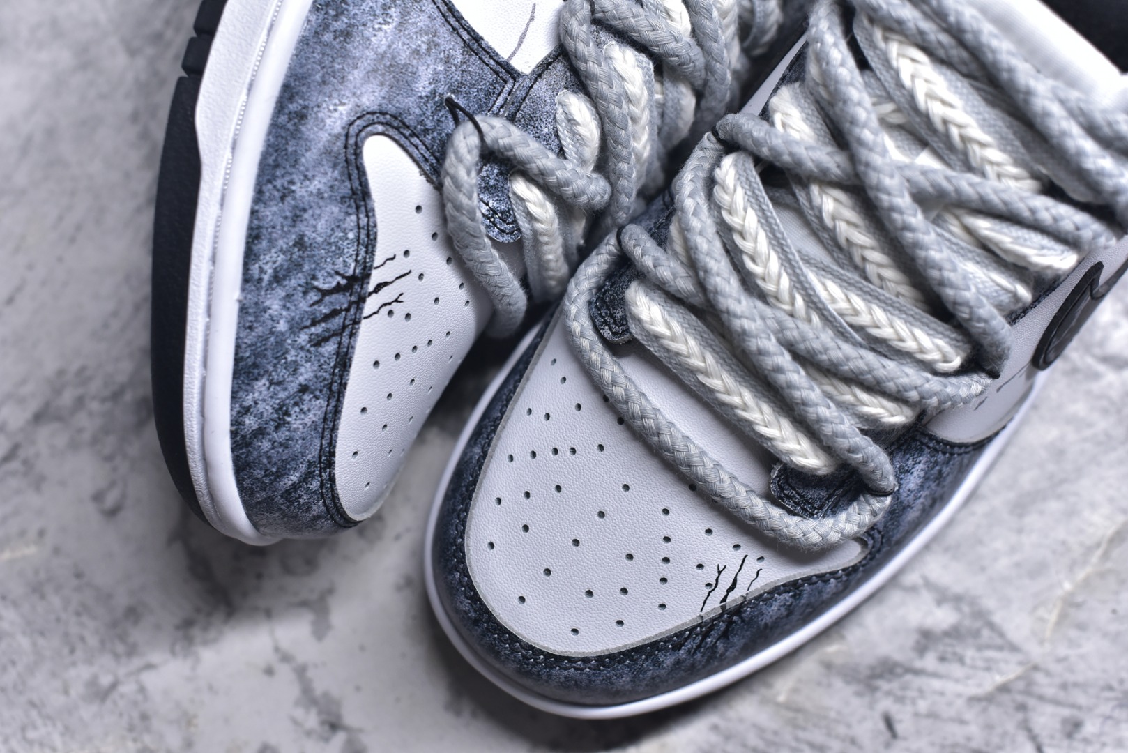 图片[8]-#Nike SB Dunk Low 熊猫恶作剧-滑行轨迹 绑带 低帮休闲板鞋 DD1391-100 #定制鞋盒 大厂纯原品质出货 超高清洁度 皮料切割干净无任何毛边 细节完美 尺码：40 40.5 41 42 42.5 43 44 44.5 45 46 9.E5-选品中心