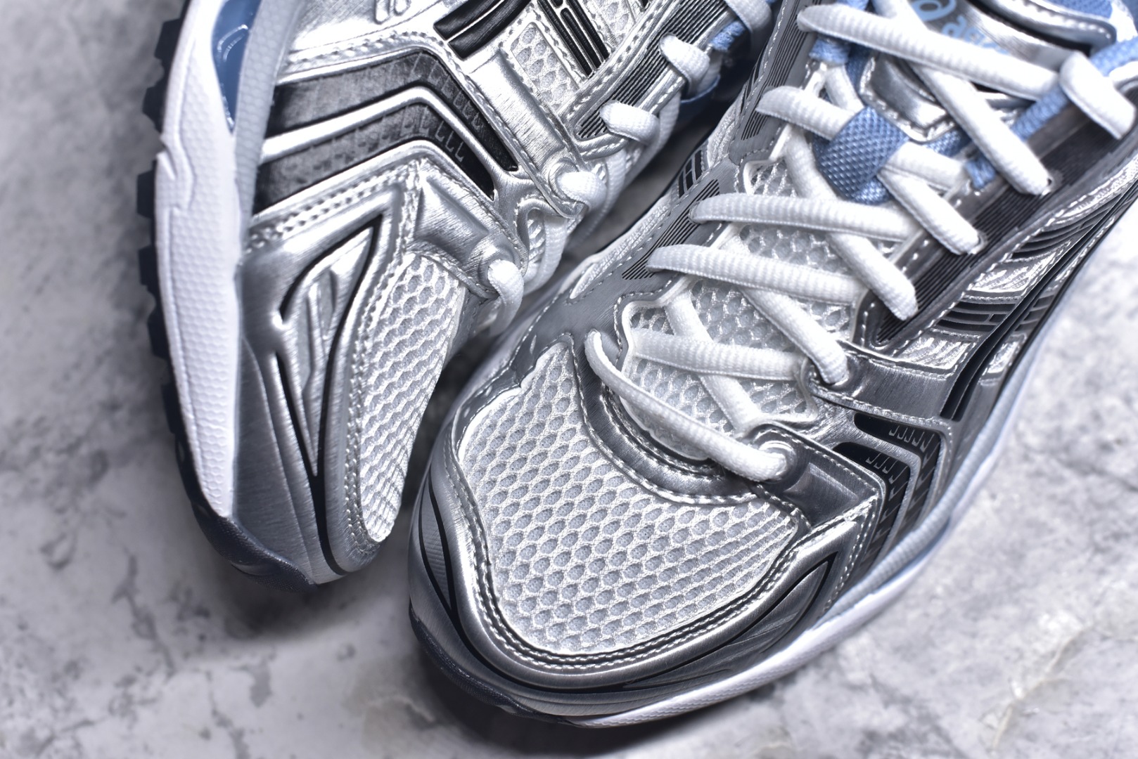 图片[8]-#Asics Gel-Kayano K14 亚瑟士系列复古舒适织物合成革减震防滑耐磨低帮休闲跑步鞋 市场顶级版本 原装纸板楦头开发 独家私模五层组合大底 原厂定制缓震硅胶加持 原盒原配 官方四联吊牌 一比一同步原鞋工艺和用料 鞋面原厂“三明治”多层网布 区别其他同价版本 鞋垫采用原厂OrthoLite欧索莱材质 非普通海玻璃鞋垫 后跟一样采用了GEL缓震胶 整体系列设计非常的科技感 锻炼跑步的同时让你一样时尚百搭 尺码：36 37 37.5 38 39 39.5 40 40.5 41.5 42 42.5 43.5 44 44.5 45 46-选品中心