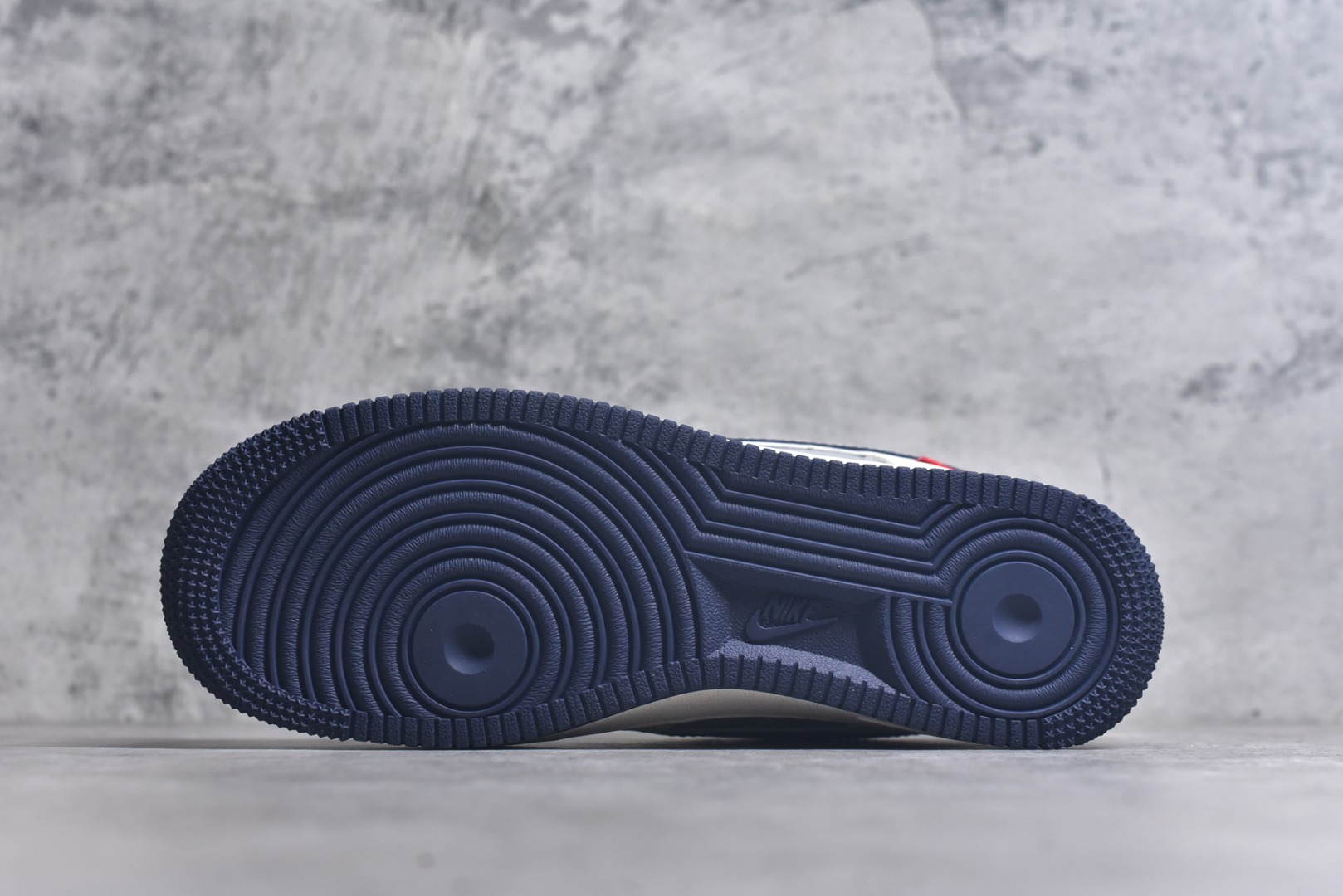 图片[6]-#Nike Air Force 1\’07 Low Supreme联名 夜幕蓝 空军一号定制休闲板鞋 SM6668-112 #原楦头原纸板 原装鞋盒 定制五金配件 内置全掌气垫 原厂鞋底 尺码：36 36.5 37.5 38 38.5 39 40 40.5 41 42 42.5 43 44 44.5 45 9.D4-选品中心