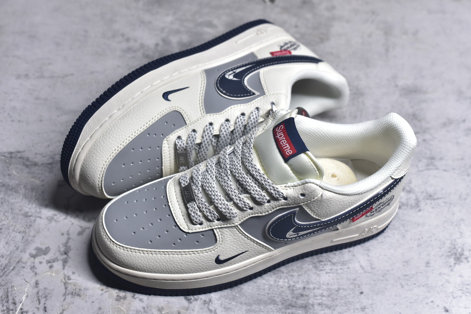 图片[7]-#Nike Air Force 1\’07 Low Supreme联名 夜幕蓝 空军一号定制休闲板鞋 SM6668-112 #原楦头原纸板 原装鞋盒 定制五金配件 内置全掌气垫 原厂鞋底 尺码：36 36.5 37.5 38 38.5 39 40 40.5 41 42 42.5 43 44 44.5 45 9.D4-选品中心