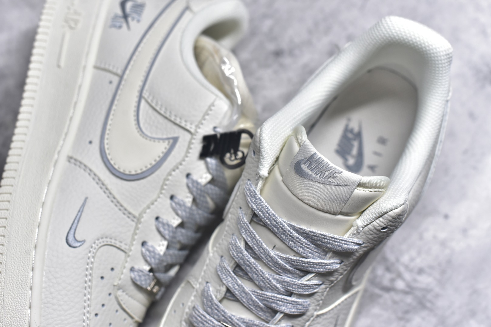 图片[9]-#Nike Air Force 1\’07 Low 耐克联名 米灰边 空军一号低帮休闲板鞋 CS5288-033 #原楦头原纸板 原装鞋盒 定制五金配件 内置全掌气垫 原厂鞋底 尺码：36 36.5 37.5 38 38.5 39 40 40.5 41 42 42.5 43 44 44.5 45 9.D4-选品中心
