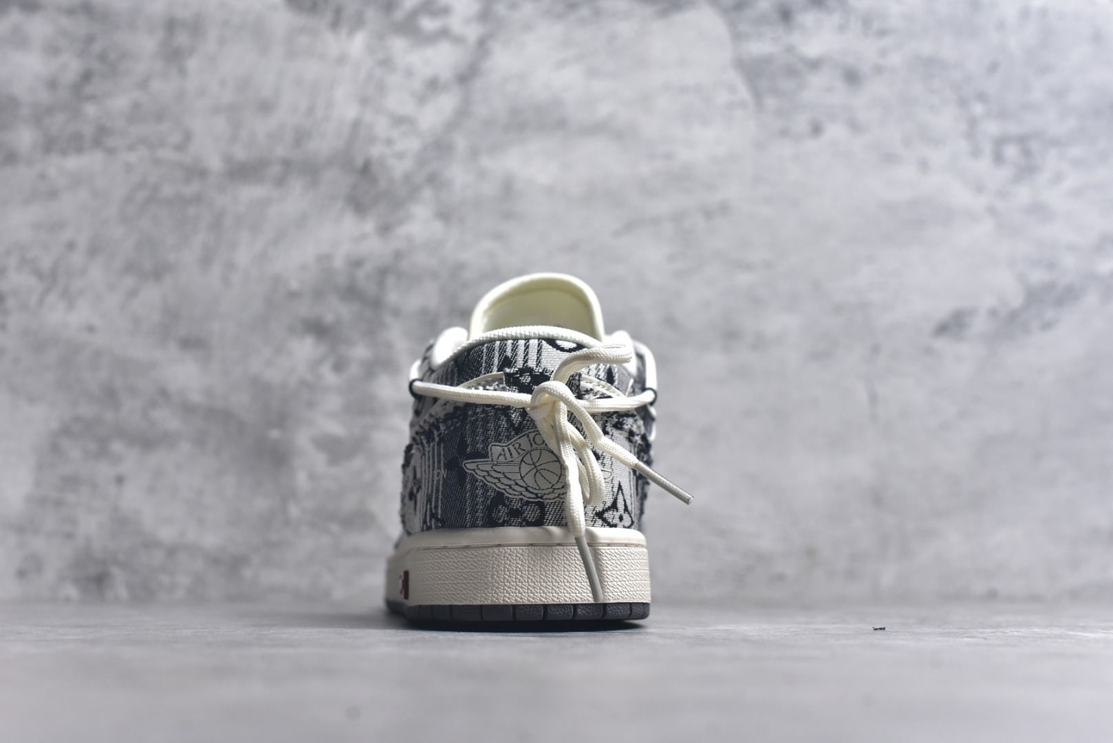 图片[5]-#Air Jordan 1 Low AJ1 乔1 LV联名 灰花布抽绳 高端定制 低帮复古篮球鞋 YX5066-372 #定制鞋盒 大厂纯原品质出货 超高清洁度 皮料切割干净无任何毛边 细节完美 尺码：36 36.5 37.5 38 38.5 39 40 40.5 41 42 42.5 43 44 44.5 45 9.E5-选品中心